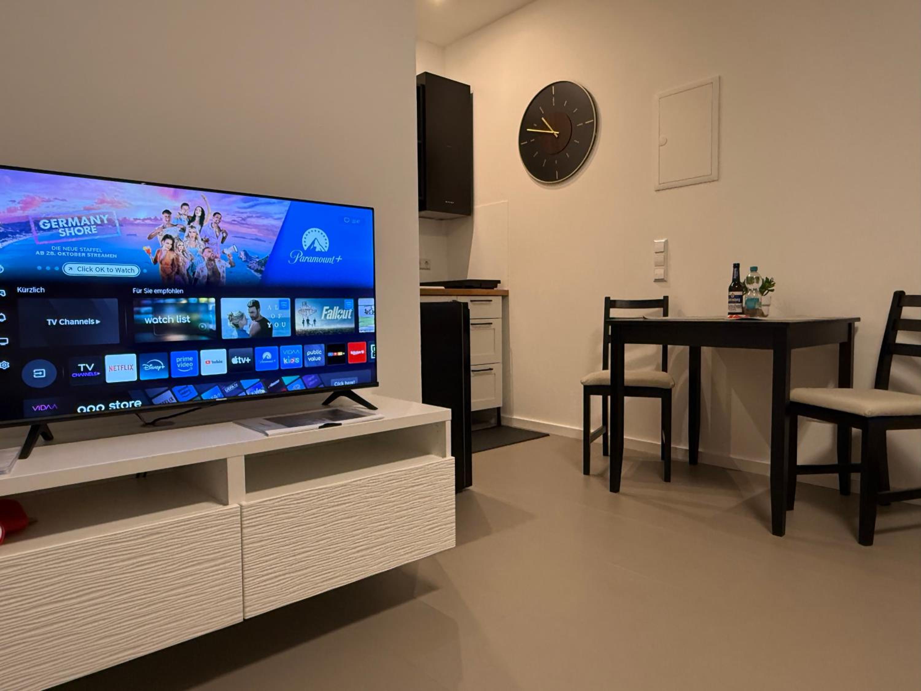Skyview Suite Bad Dürrheim I Apartment nahe Solemar Therme I Parkplatz I kontaktloser Check-in