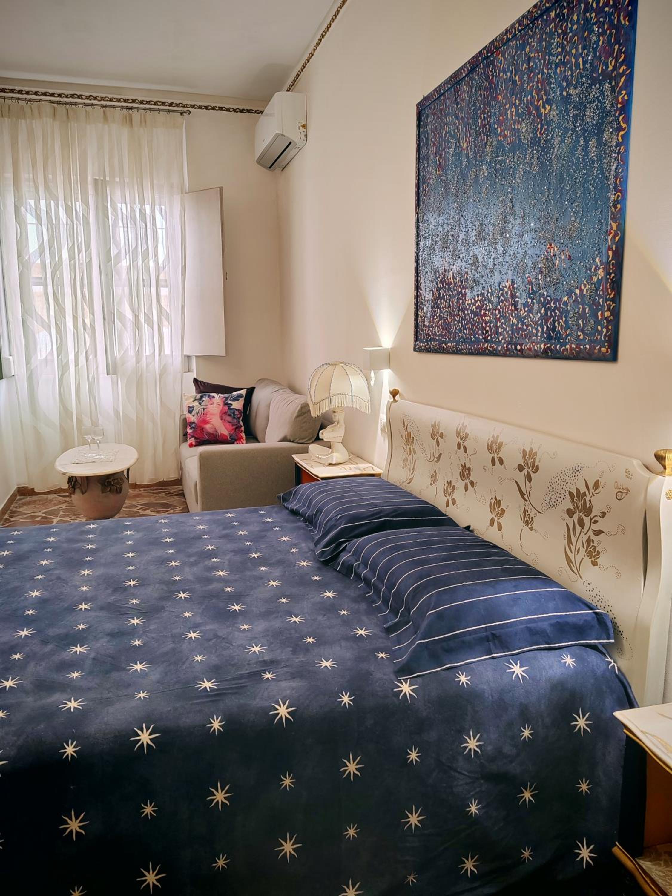Capurso Suite -jacuzzi and garden