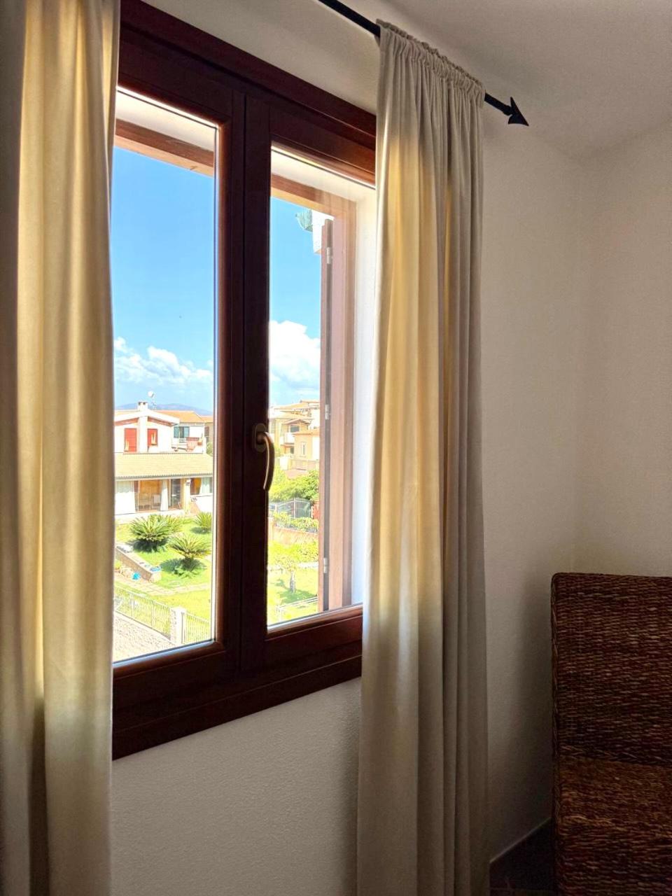 Casa Caterina - Spacious Sea-View Apartment