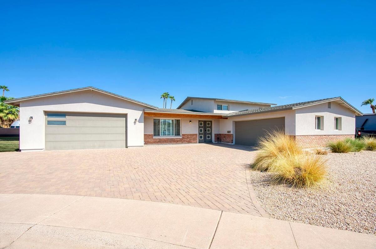 Beautiful Pool Home By Old Town, Sleep 14!