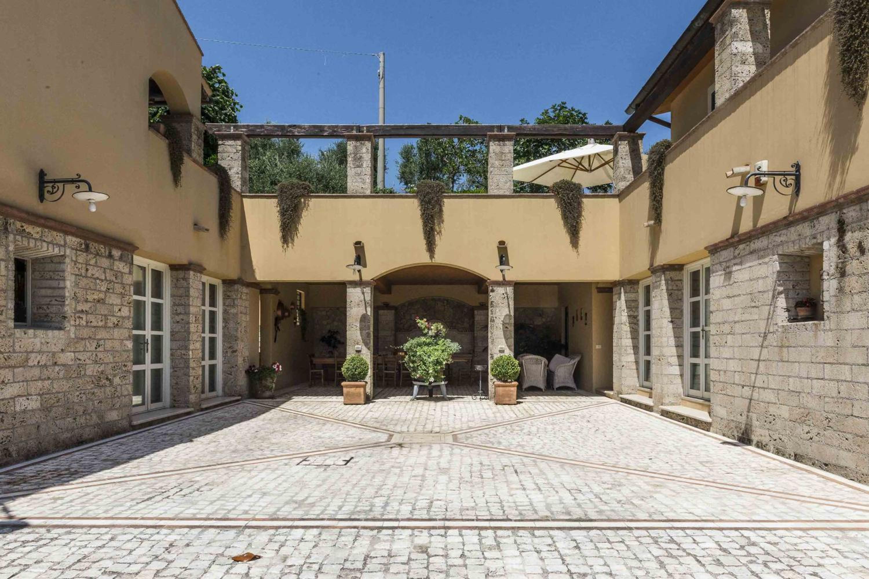 La Fonte Su view 5