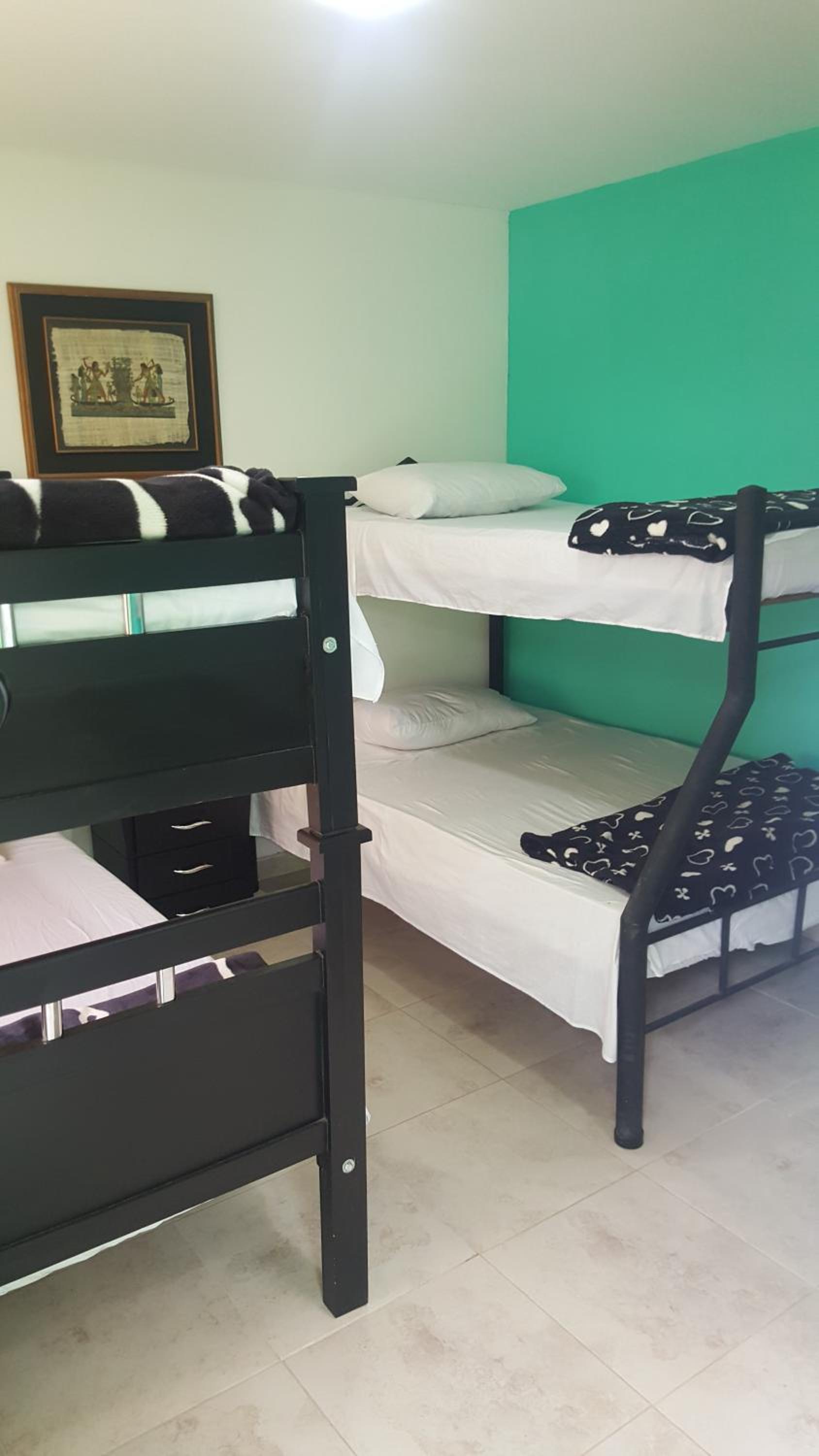 Hostal y Camping Los Girasoles