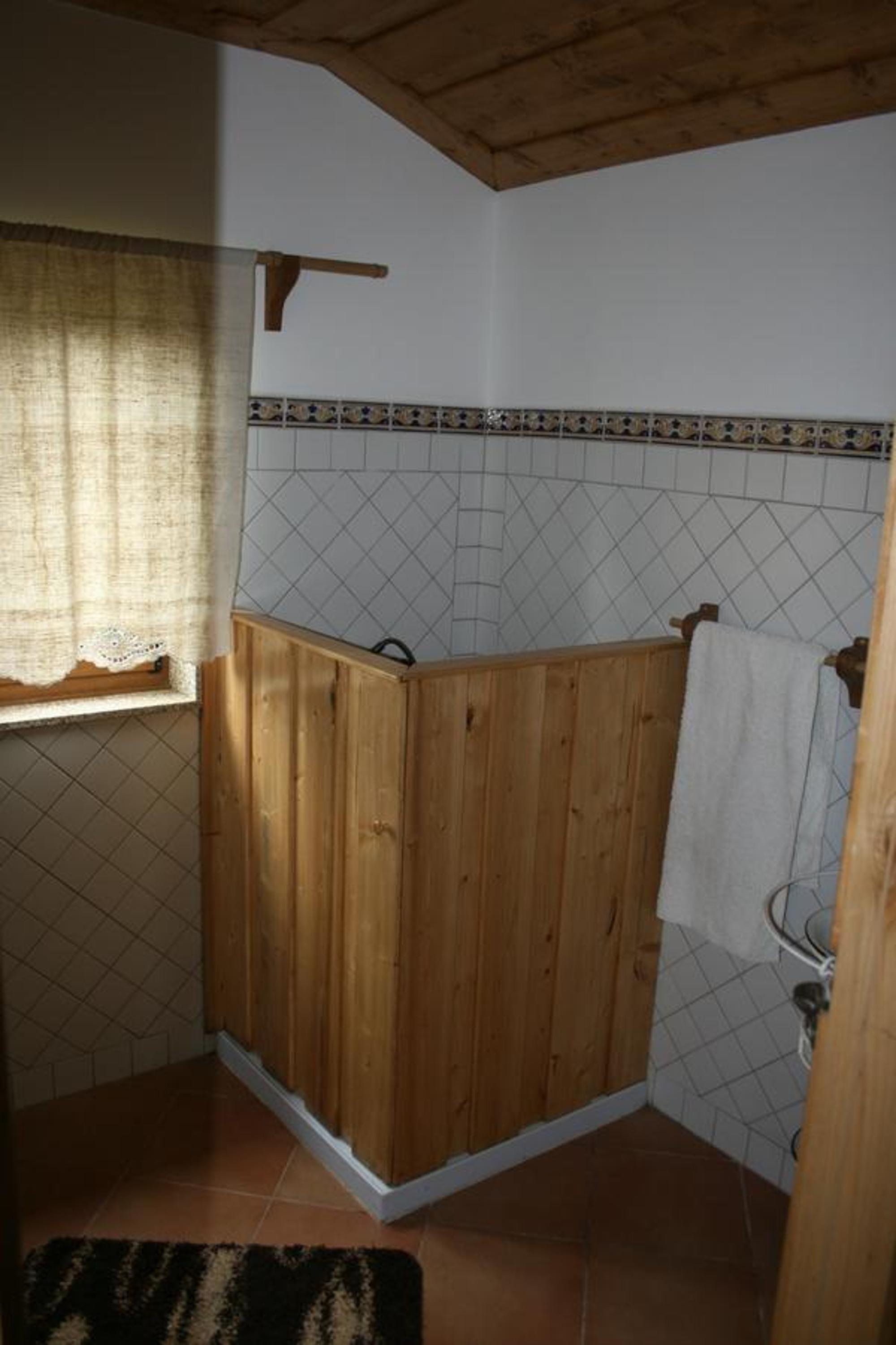 Photo 32