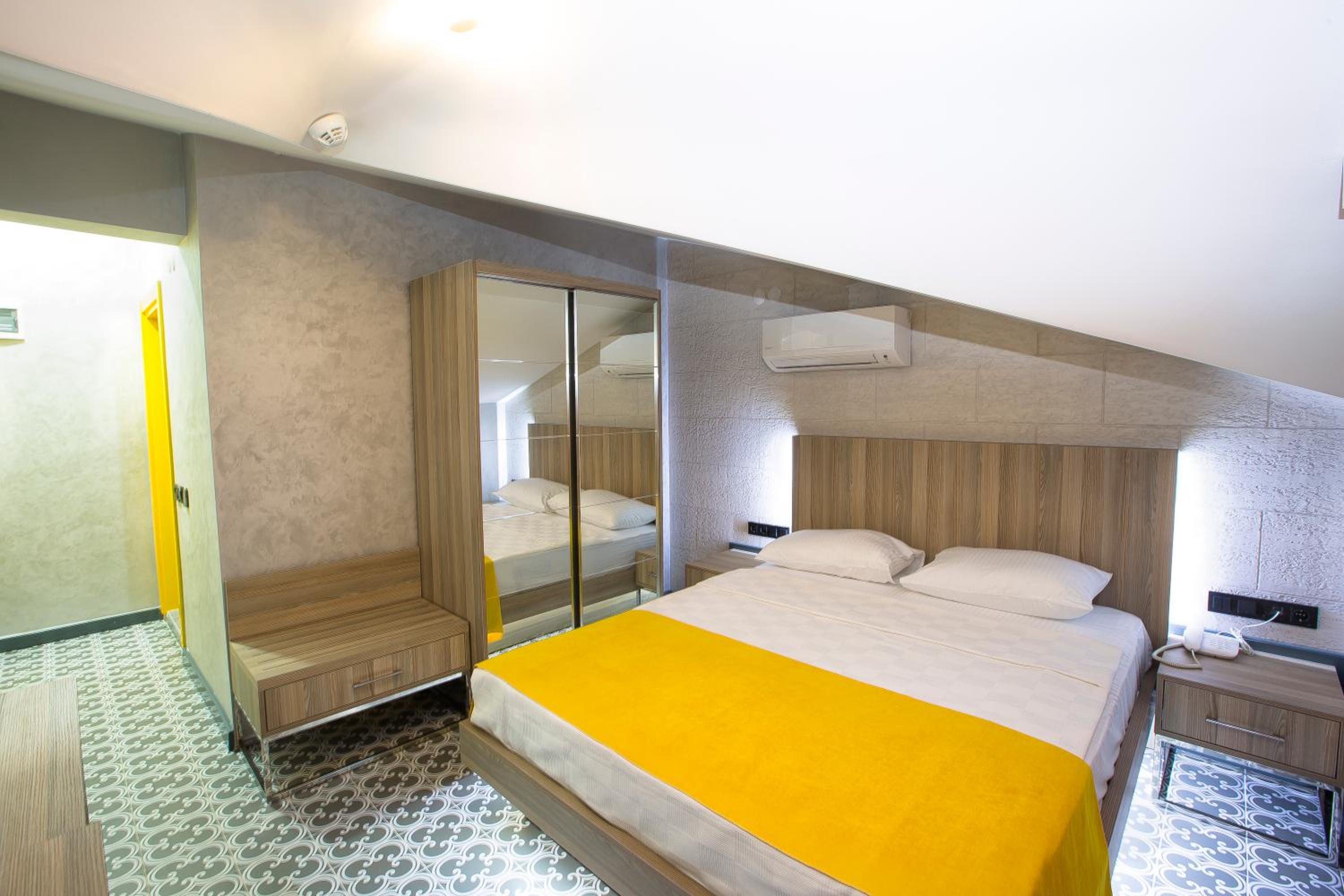 Erdem City Hotel - Image 59