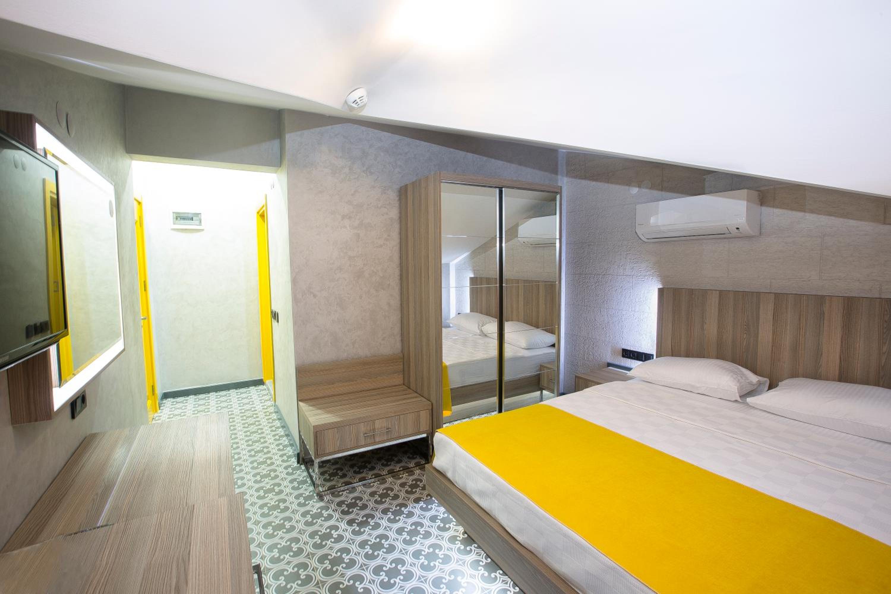 Erdem City Hotel - Image 60