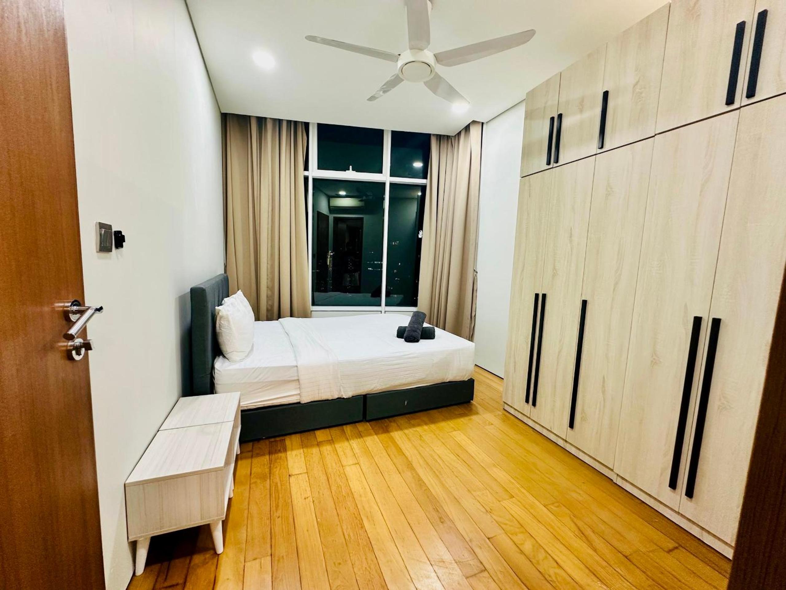 Sky Apartment KLCC Suites