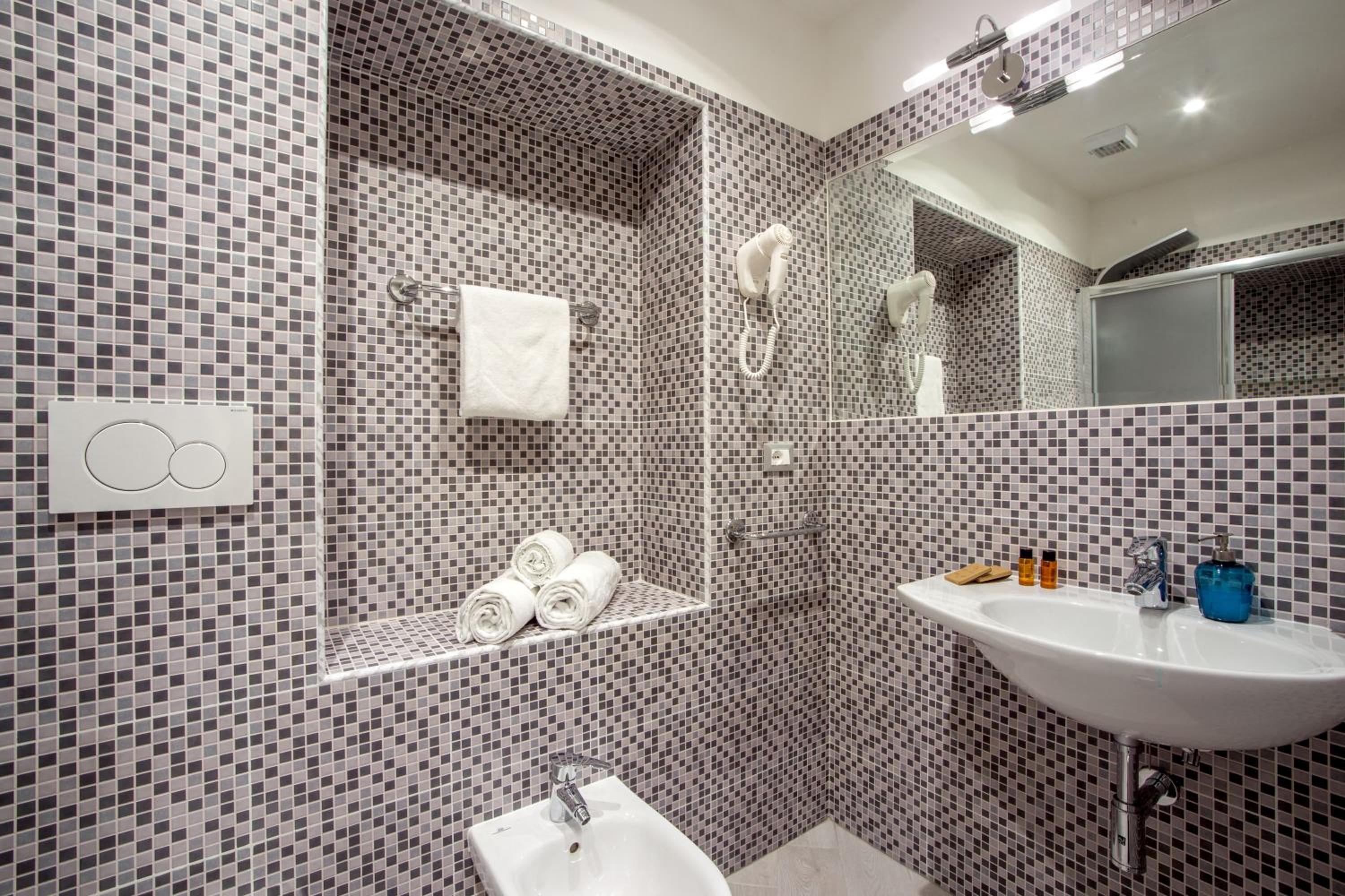 Frattina Grand Suite Guesthouse photo 3