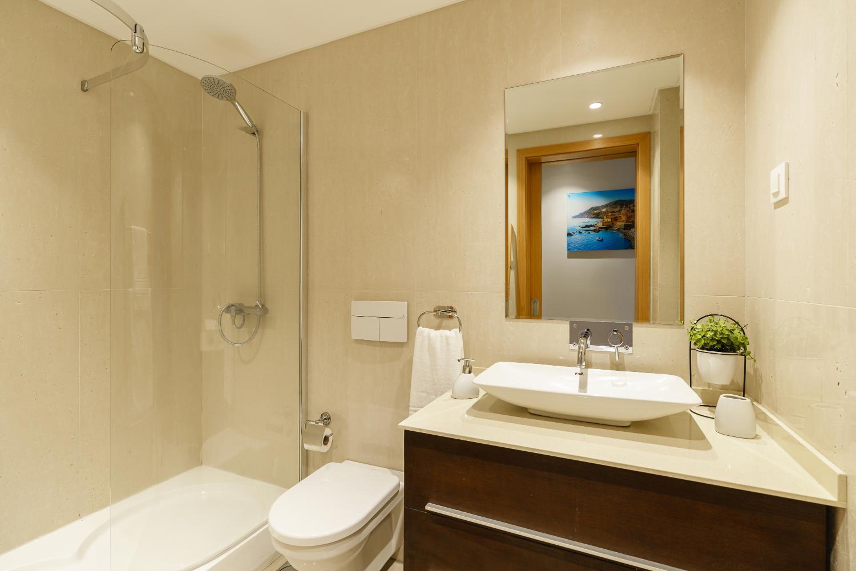 Mar e Sol Chic & Modern City Apartment
