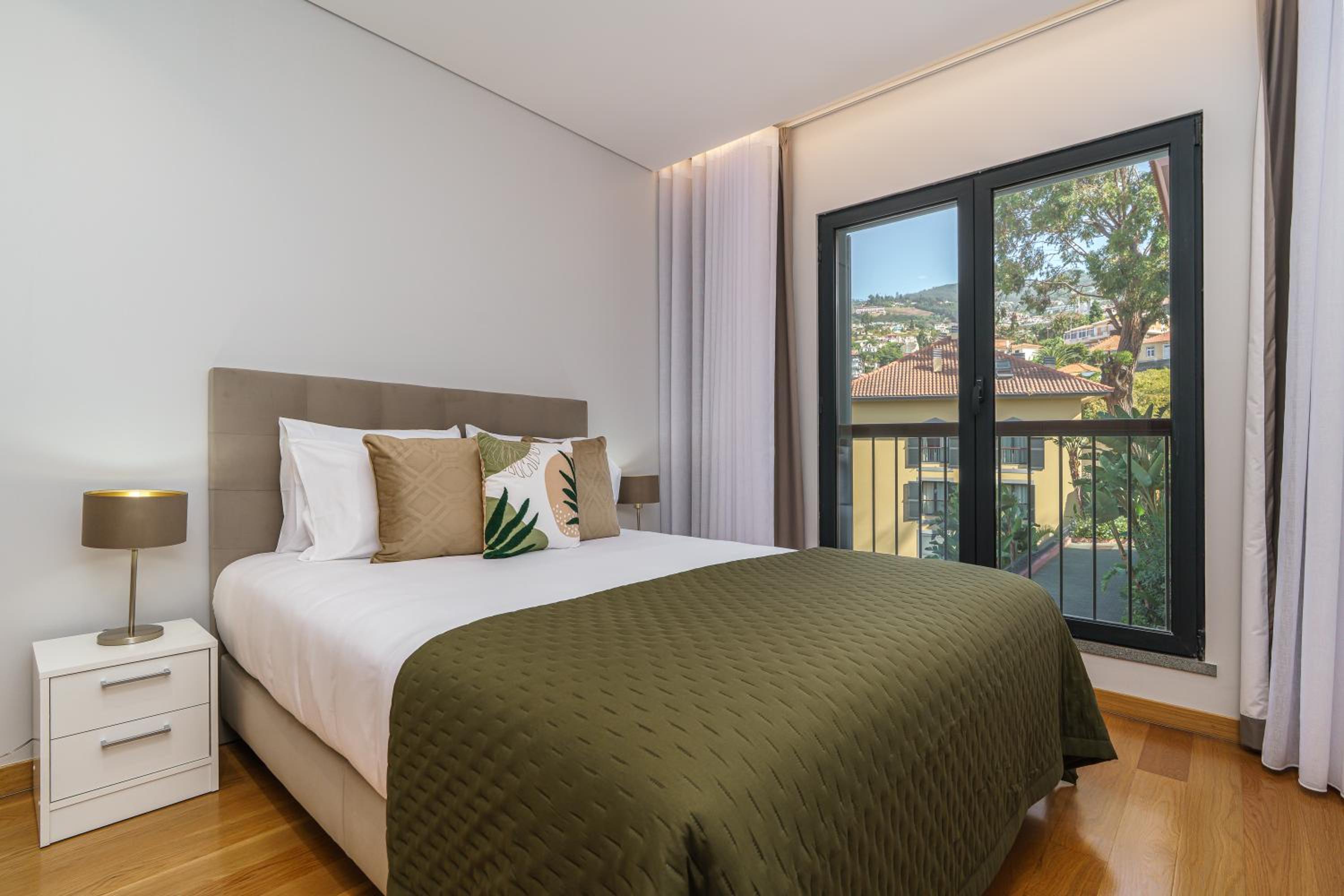 Mar e Sol Chic & Modern City Apartment