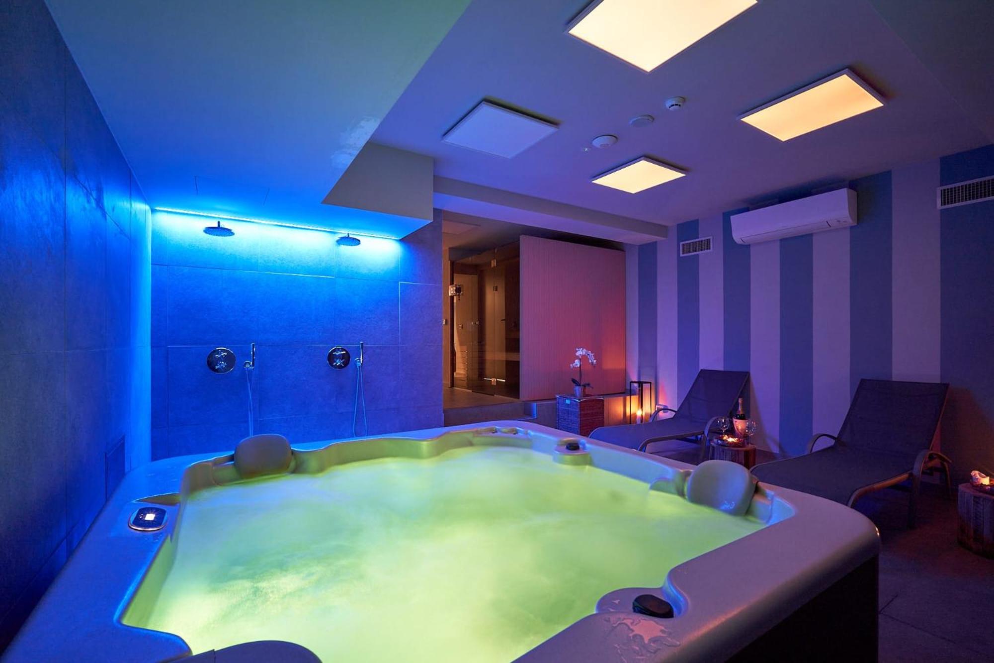 CA' San Cristoforo Apartments & Suites