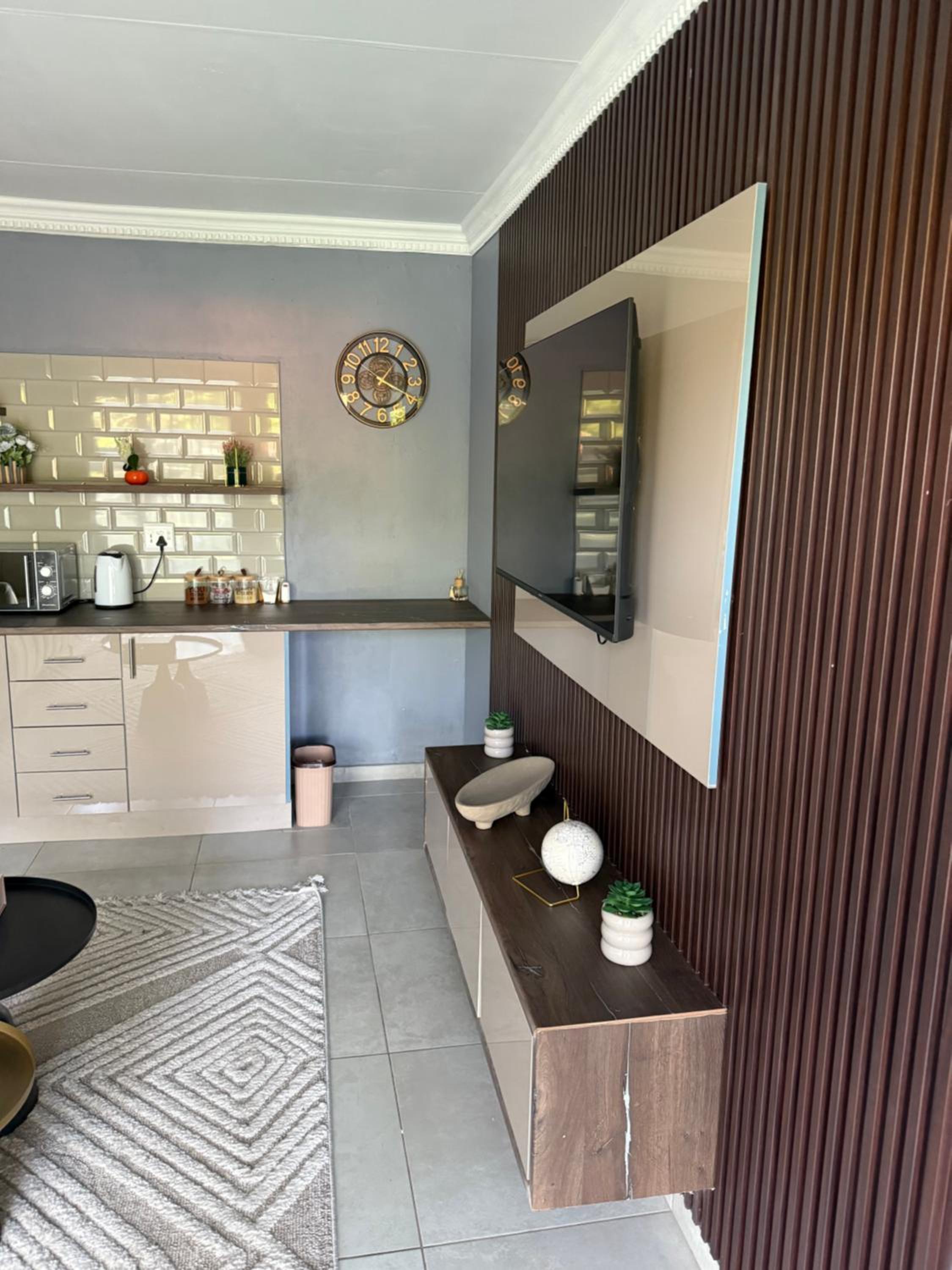 UbuntuLifeStyleEstate-Premium Suite