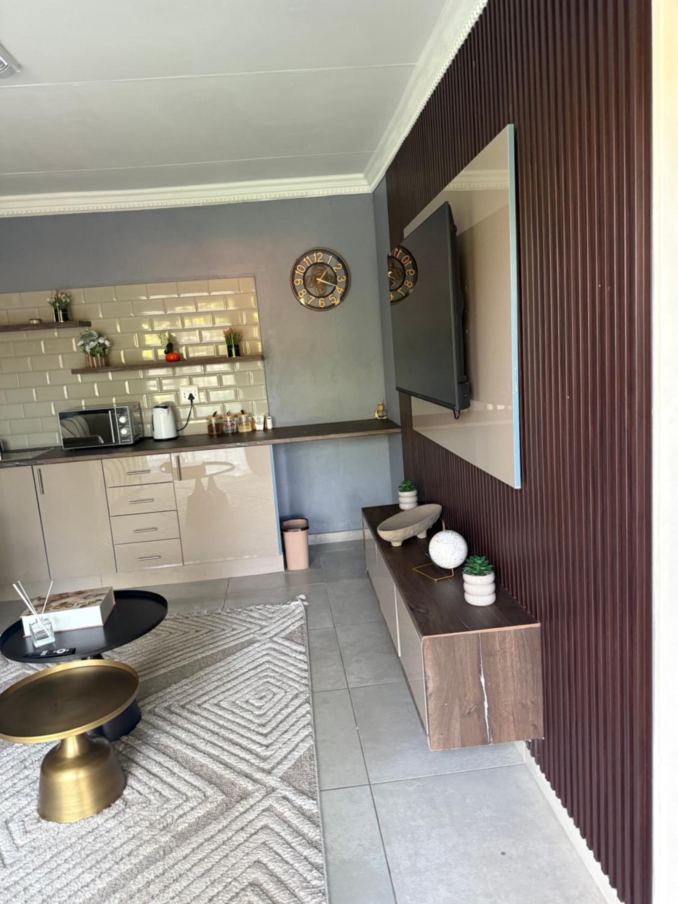 UbuntuLifeStyleEstate-Premium Suite