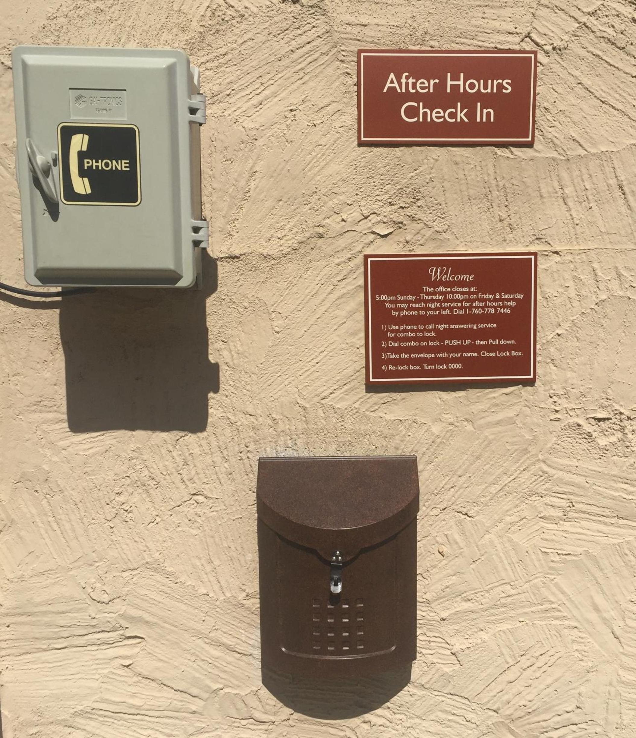 Desert Vacation Villas