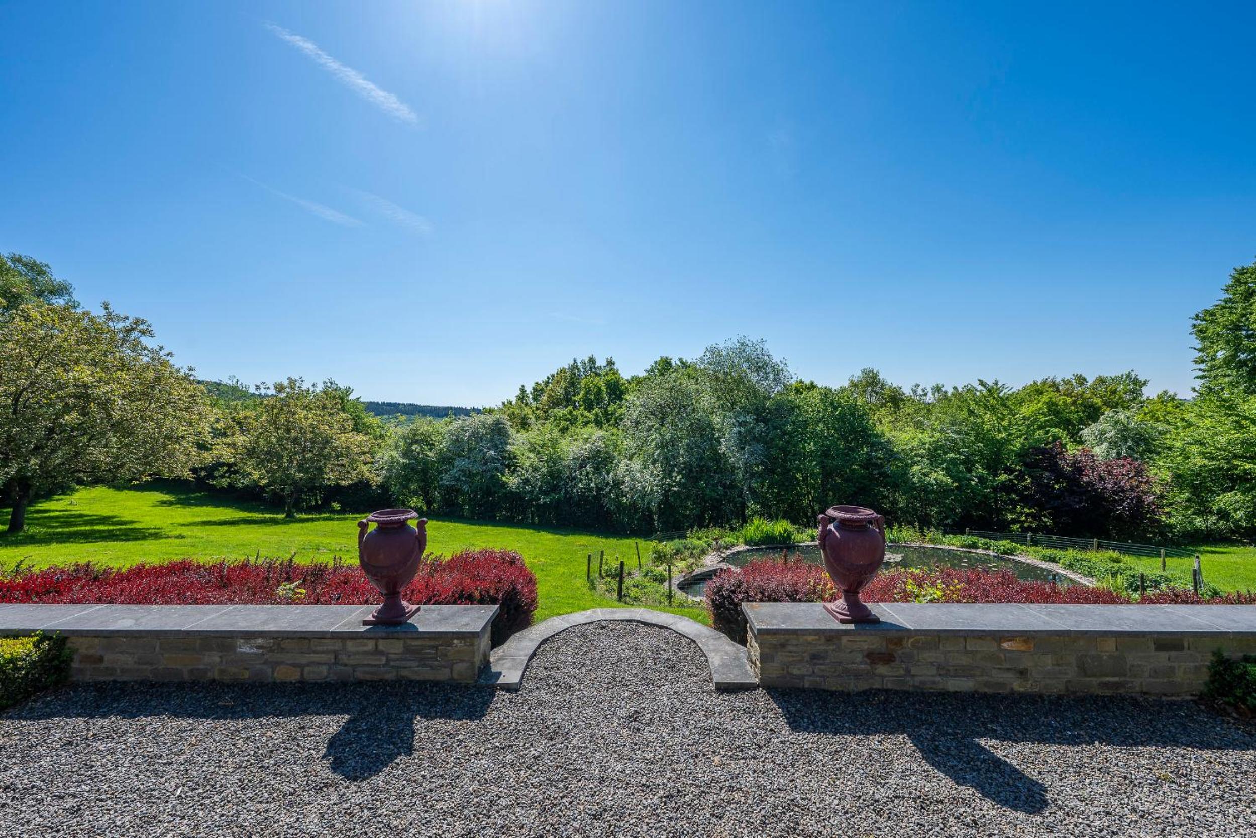 Sous le Cielle d'Ardenne - Vakantiehuis met Sauna en zwembad