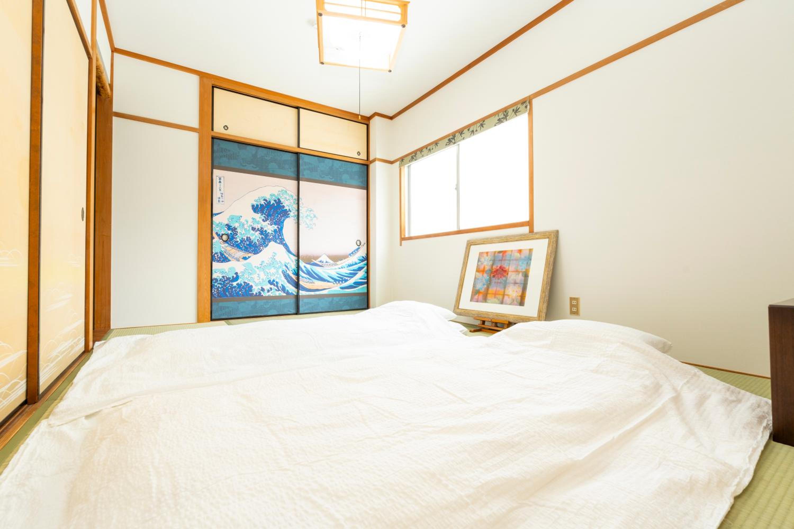 BUSON A cozy Japanese House upto 8 Guests and Close to Station