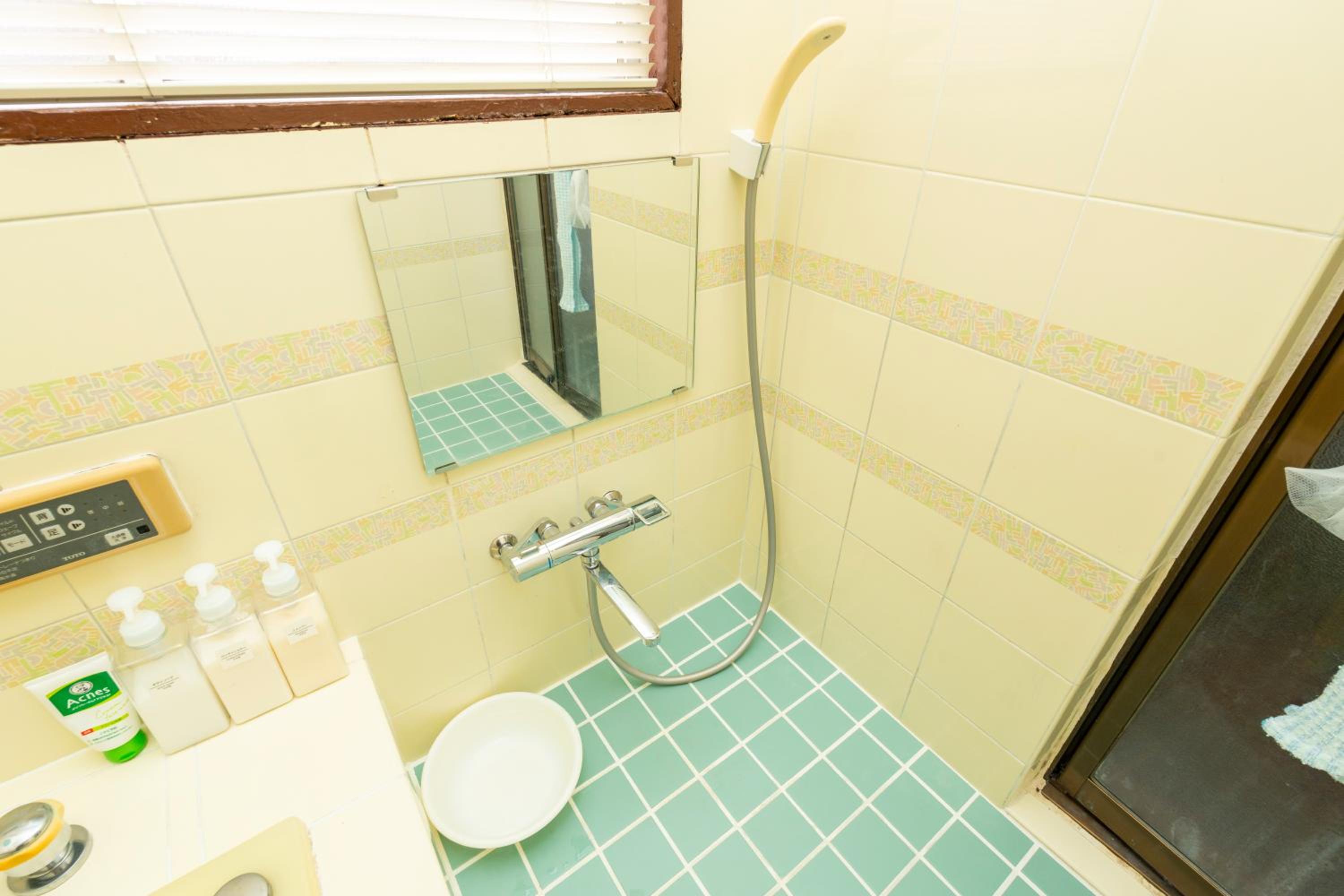 BUSON A cozy Japanese House upto 8 Guests and Close to Station