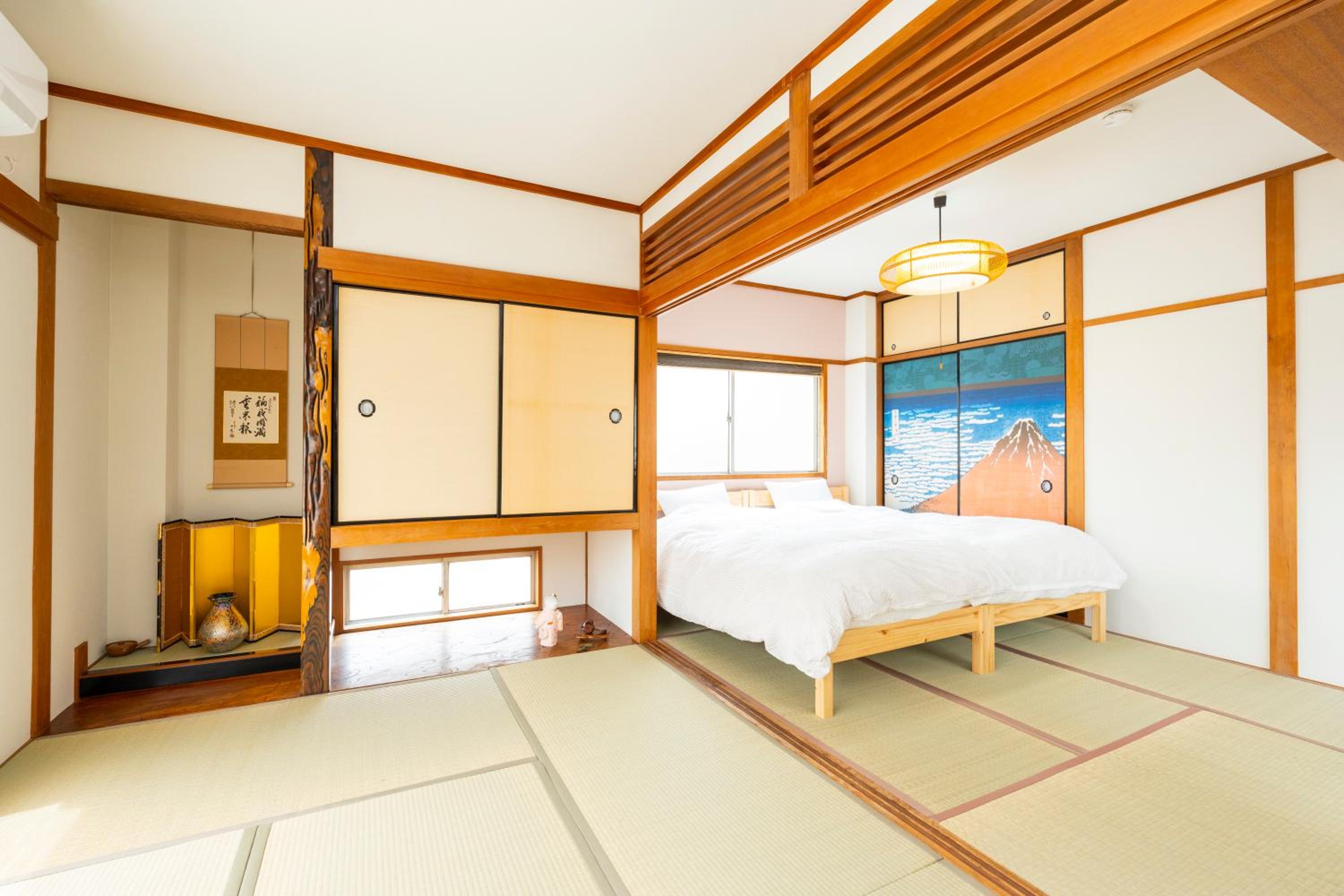 BUSON A cozy Japanese House upto 8 Guests and Close to Station