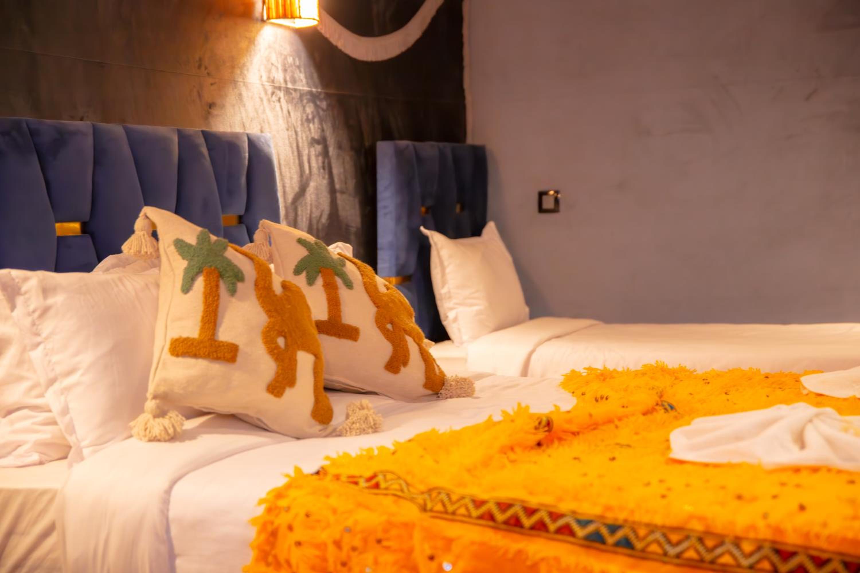 Agafay Luxury desert Camp - Glamping Experience