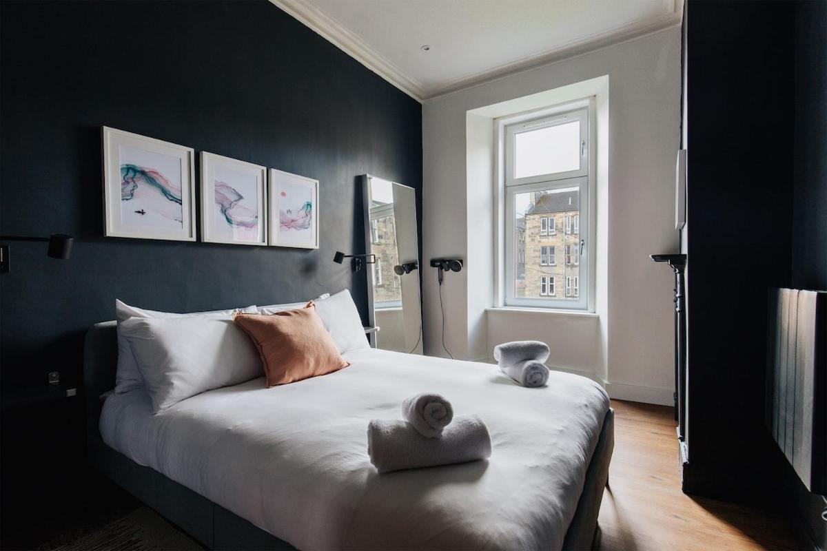 Fresh Stylish West End Flat