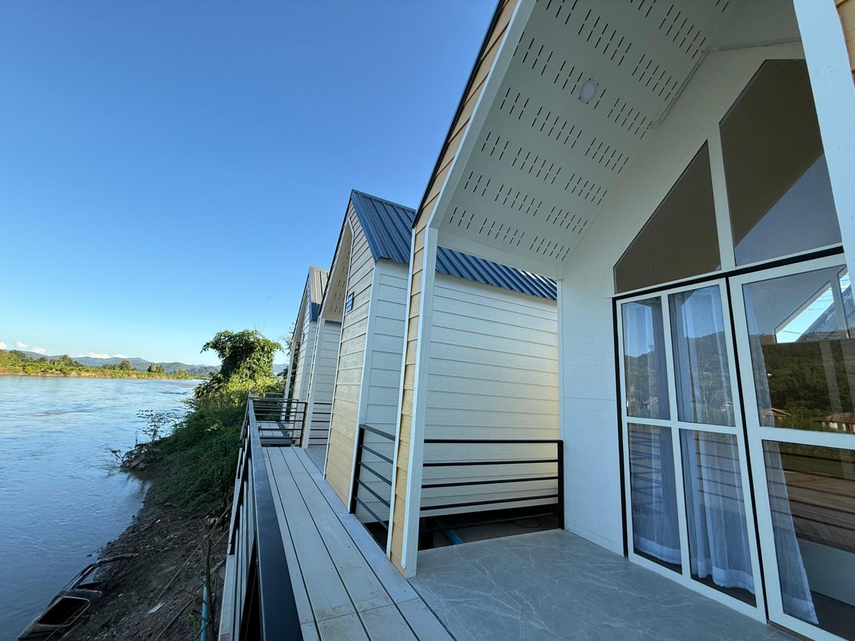 ณิชาวิลล่า ริเวอร์ฟร้อนท์ บ้านท่าตอน Nicha Villa Riverfront BanThaton