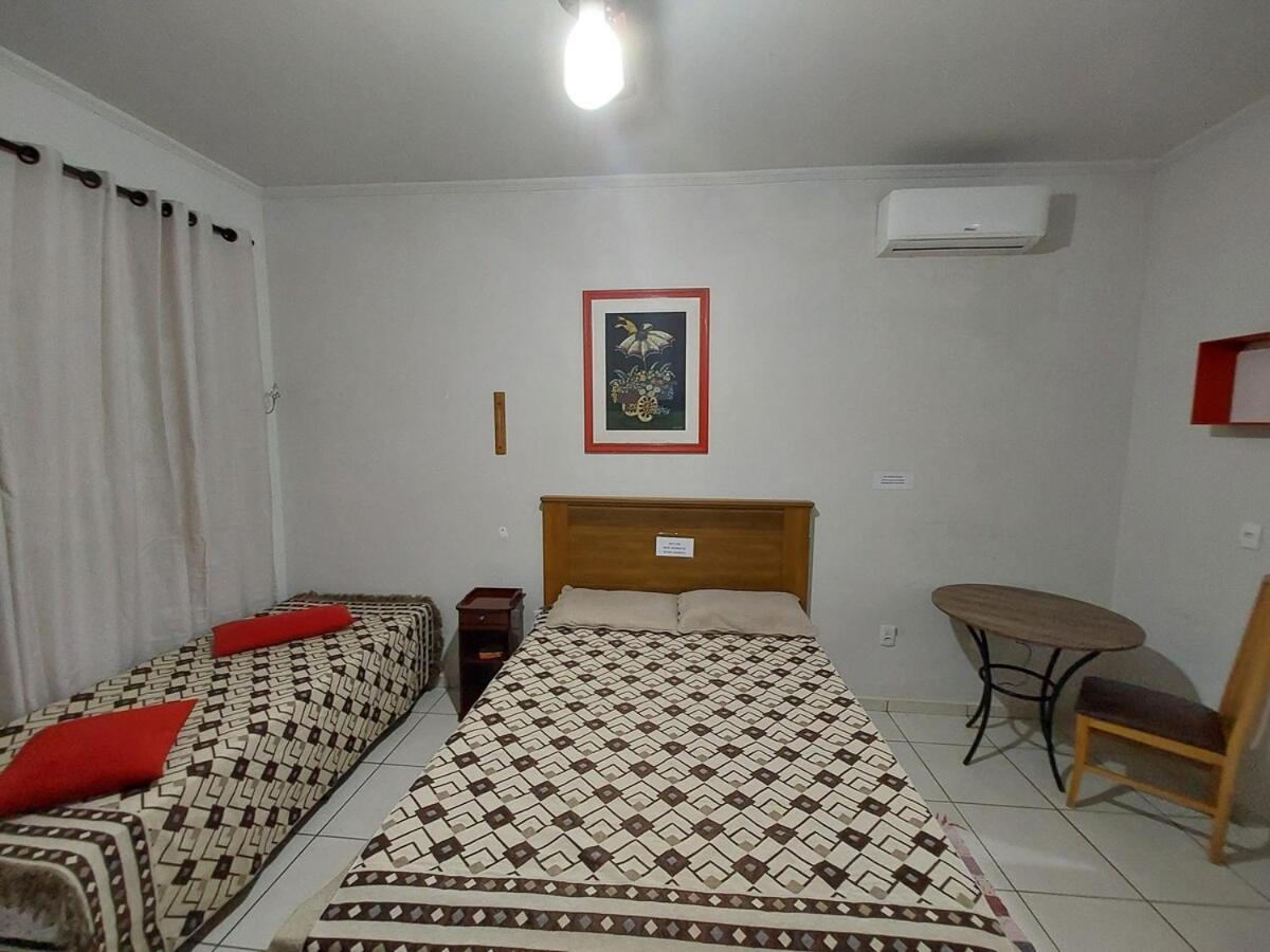 Recanto 22, Casa para temporada com 1 suíte em Olímpia