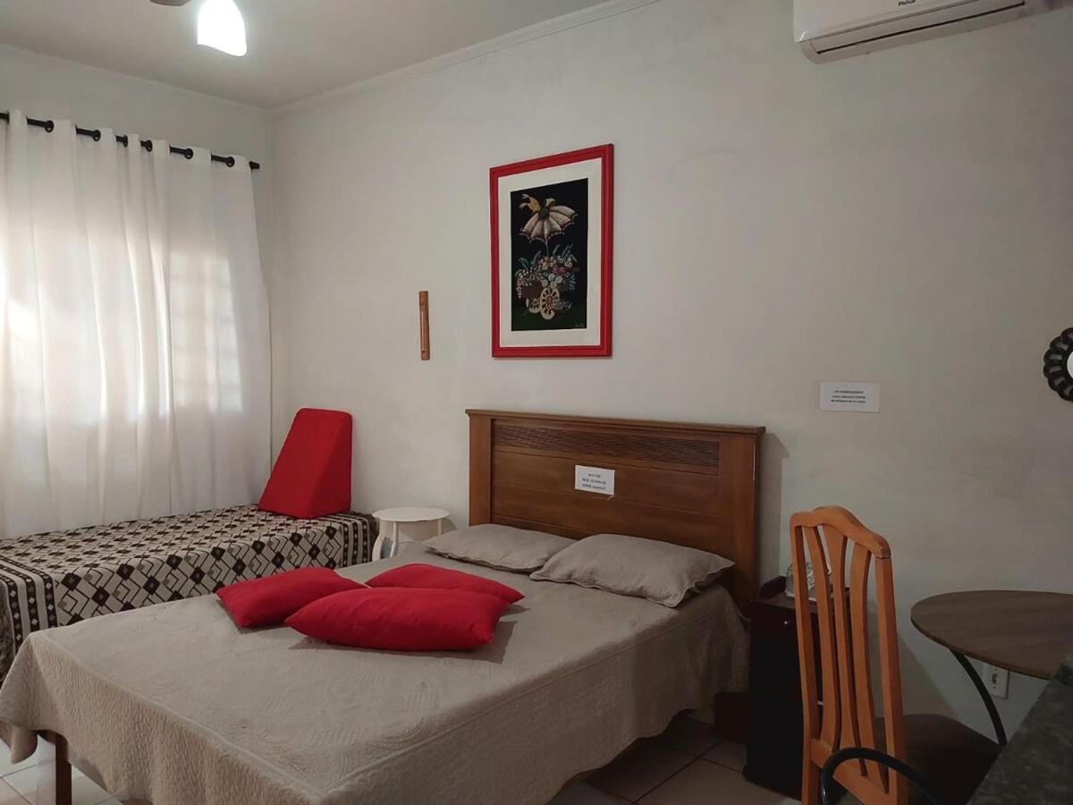 Recanto 22, Casa para temporada com 1 suíte em Olímpia