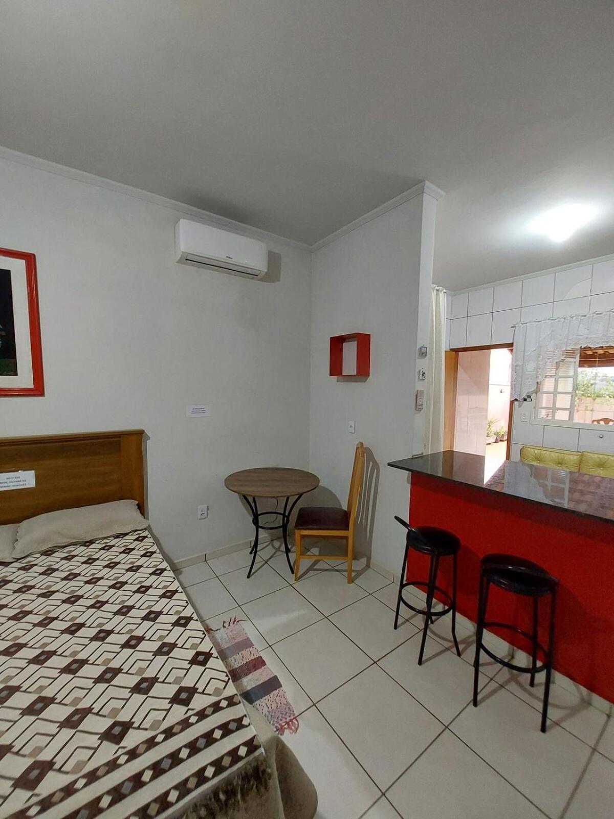 Recanto 22, Casa para temporada com 1 suíte em Olímpia