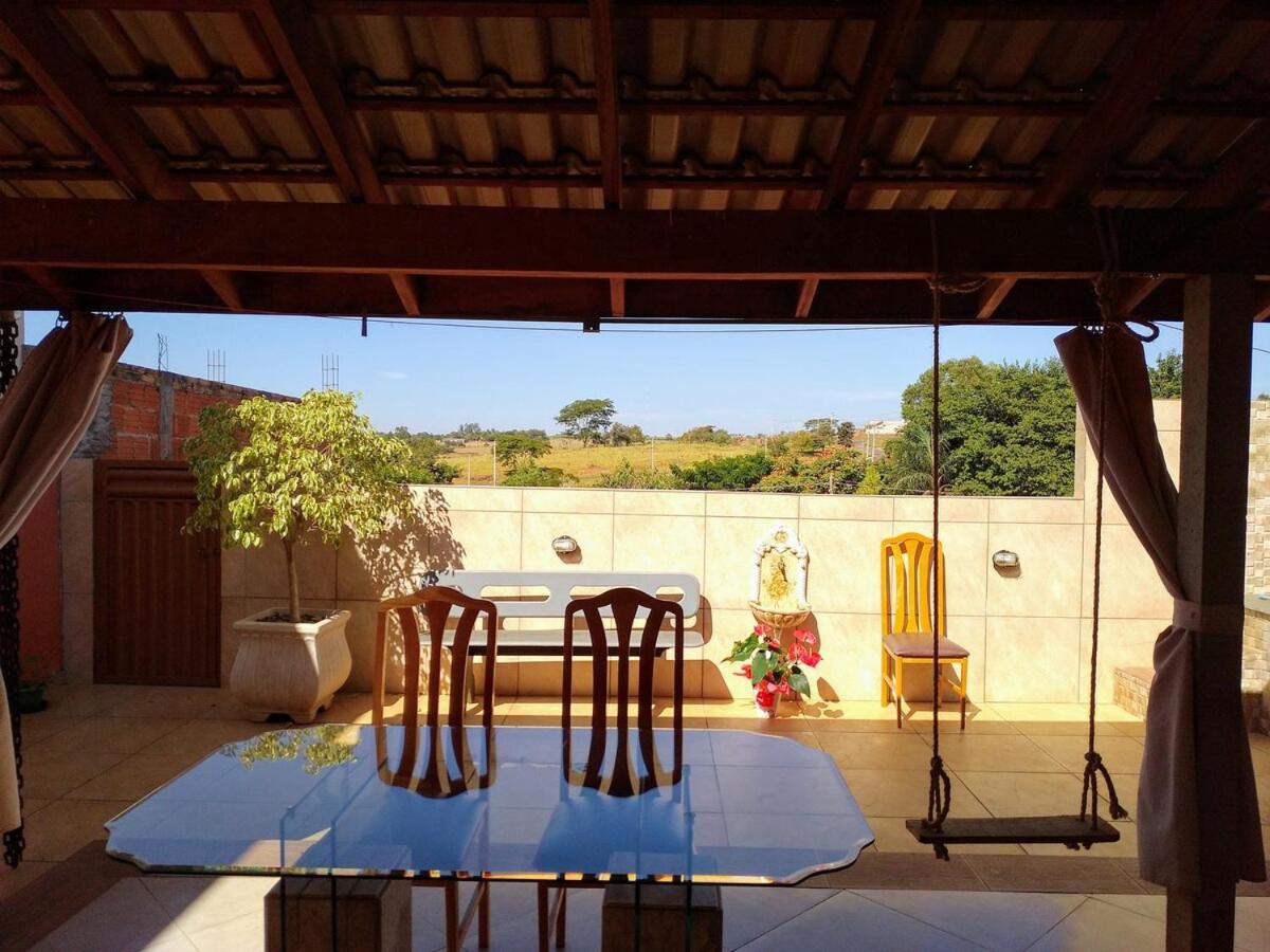 Recanto 22, Casa para temporada com 1 suíte em Olímpia