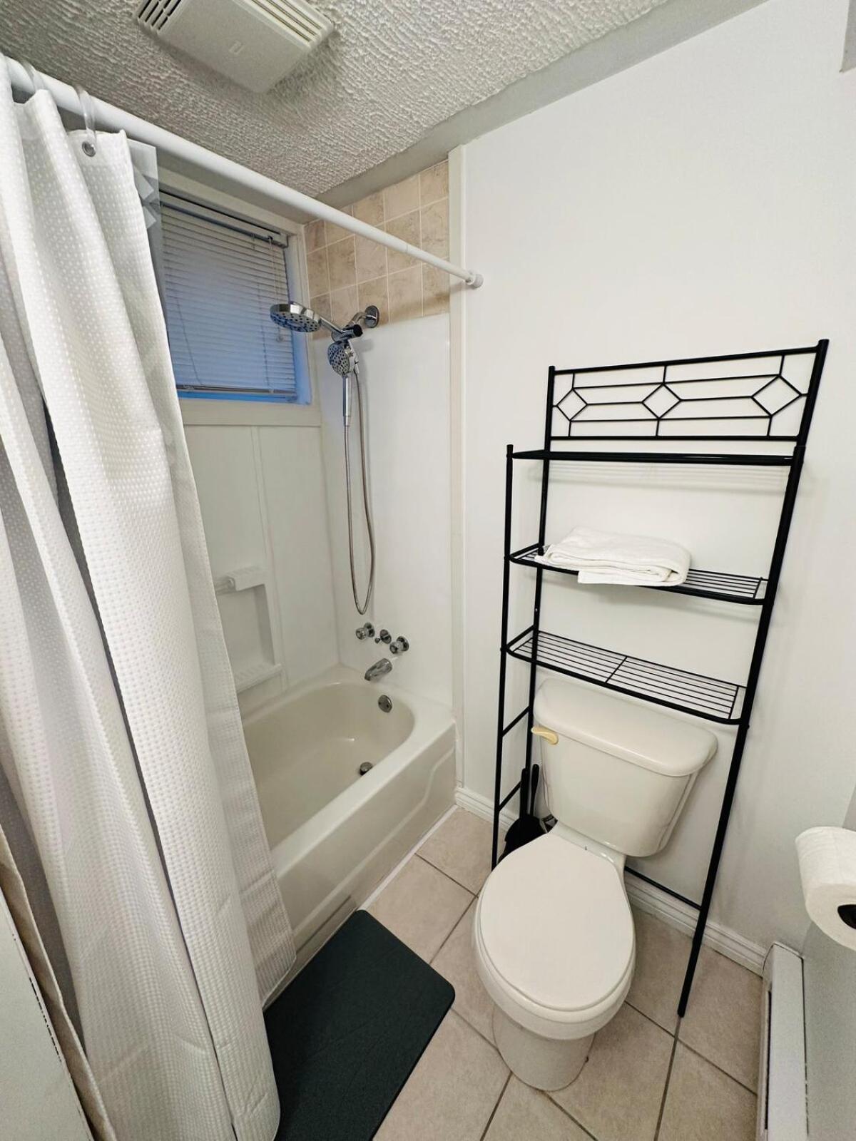 Oscar's Retreat - 1Bedroom Apart