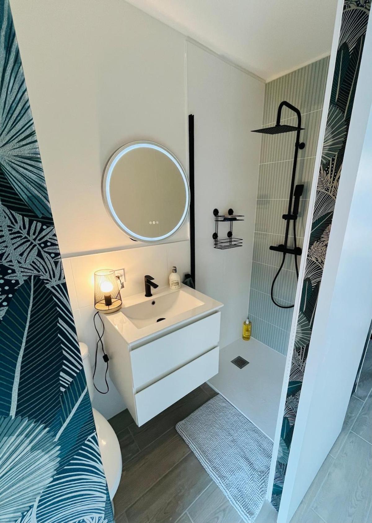 Studio du port avec jardin privé