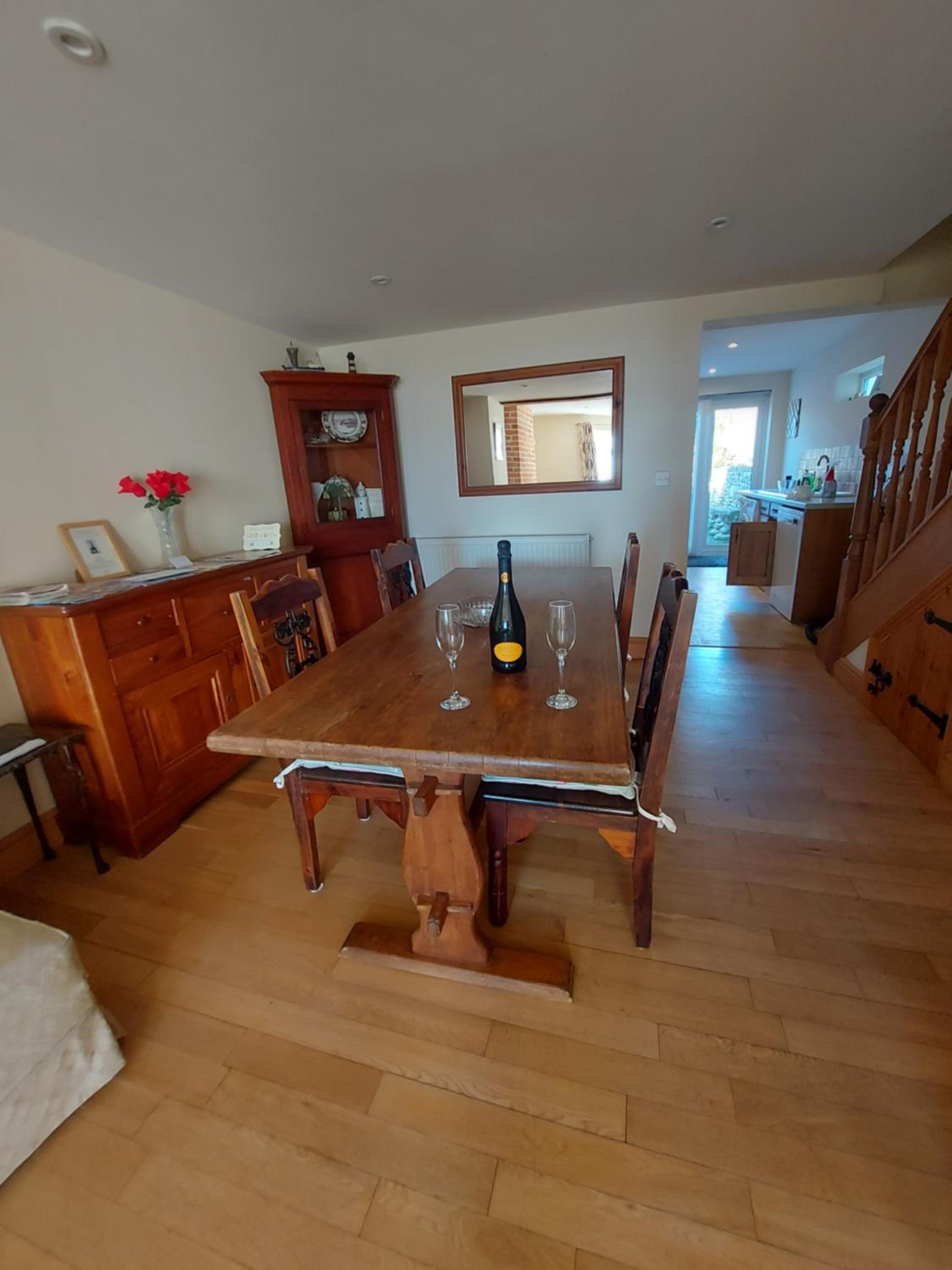 Coastline cottage Pakefield, 2 minutes walk to the beach