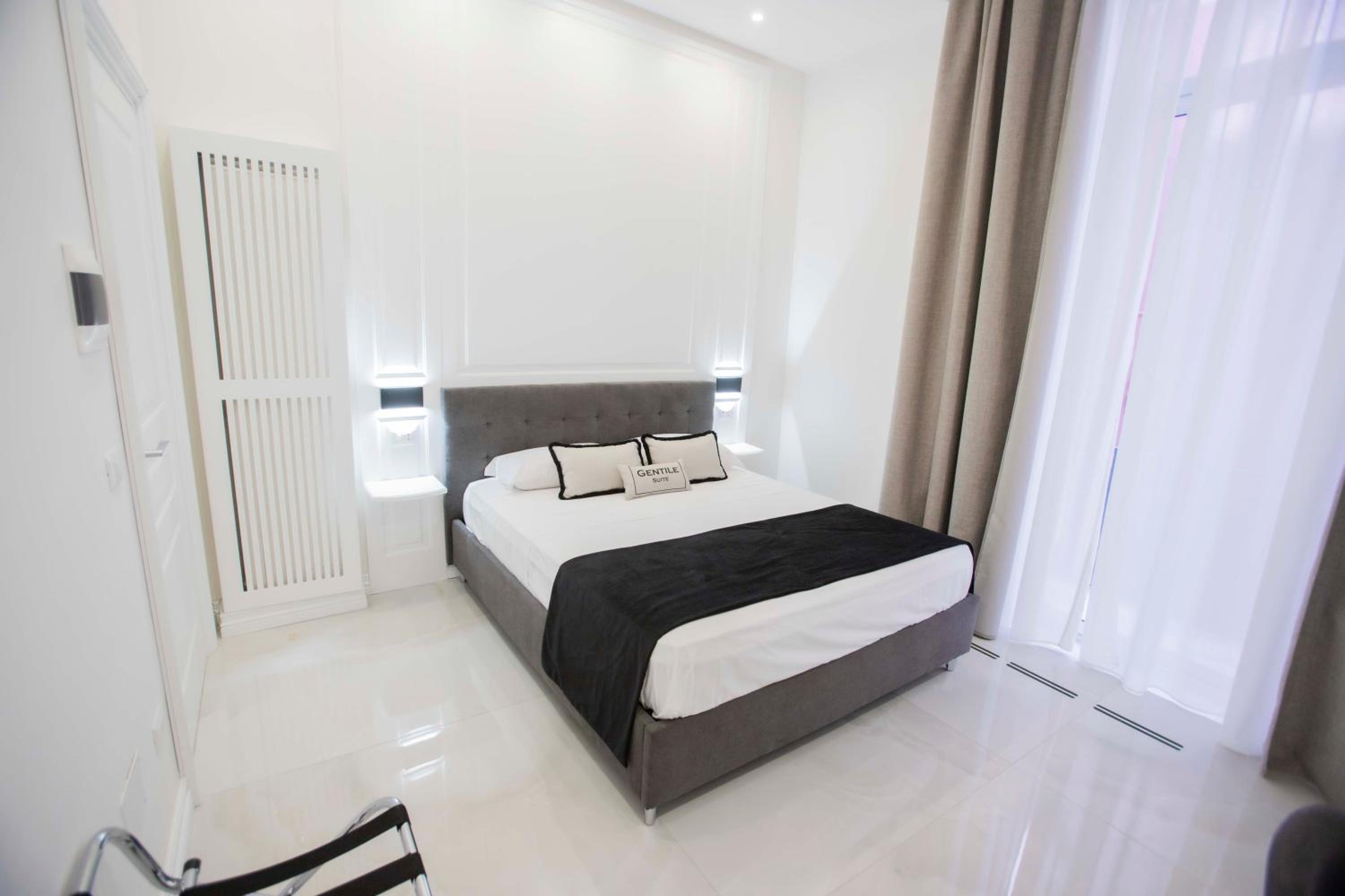 Gentile Suite Decumani