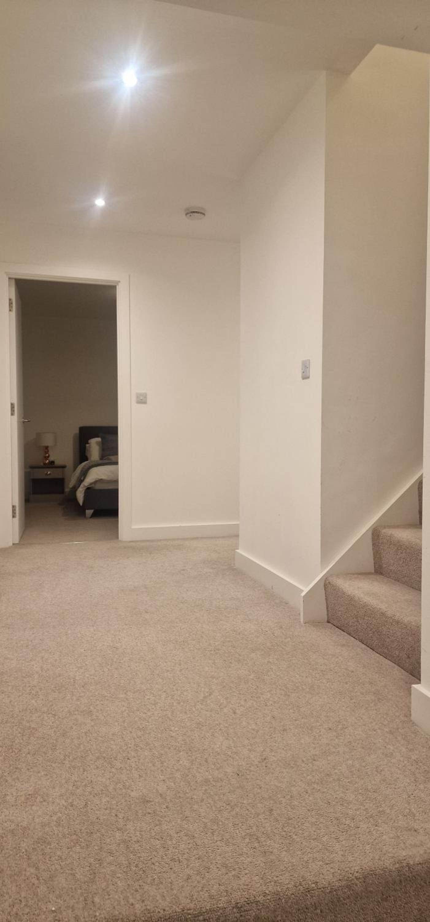Stylish 2 Floor Penthouse Netflix & Wi-Fi