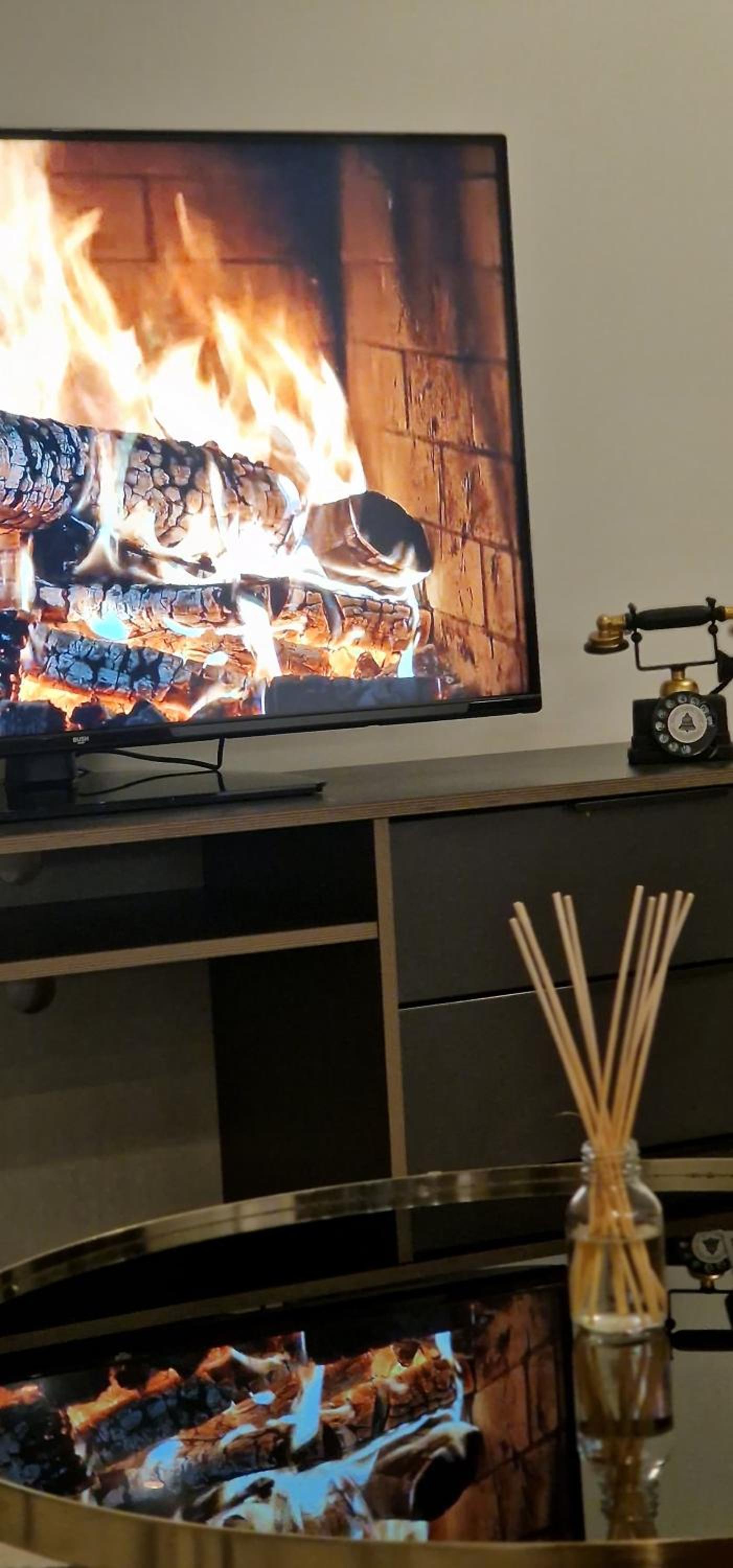 Stylish 2 Floor Penthouse Netflix & Wi-Fi