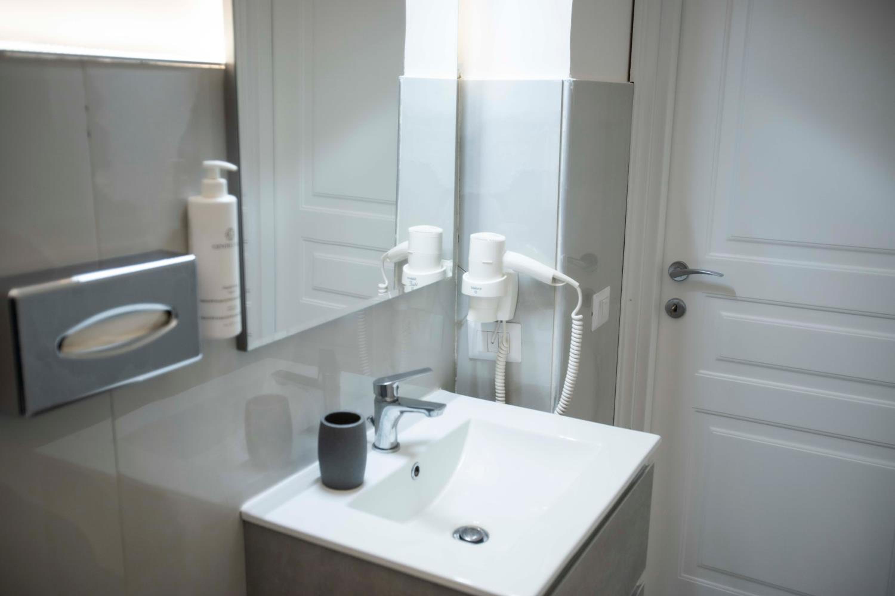 Gentile Suite Decumani