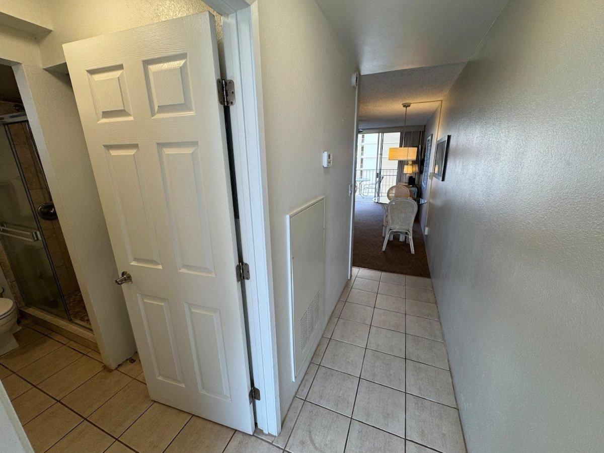 Royal Kahana 616 · RK 616 Oceanfront Escape w Pool | Steps2Beach