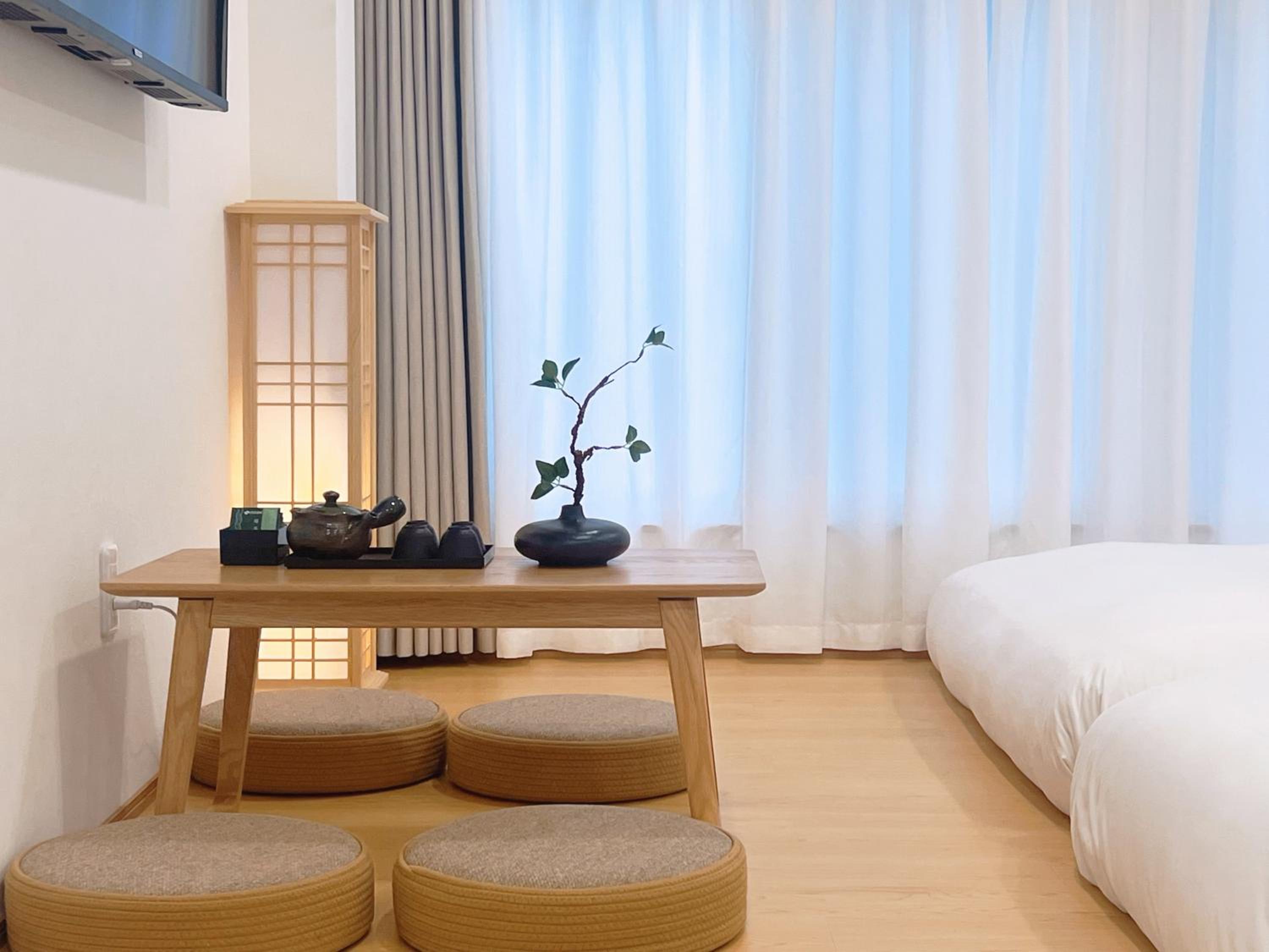 star house akihabara ueno tokyo