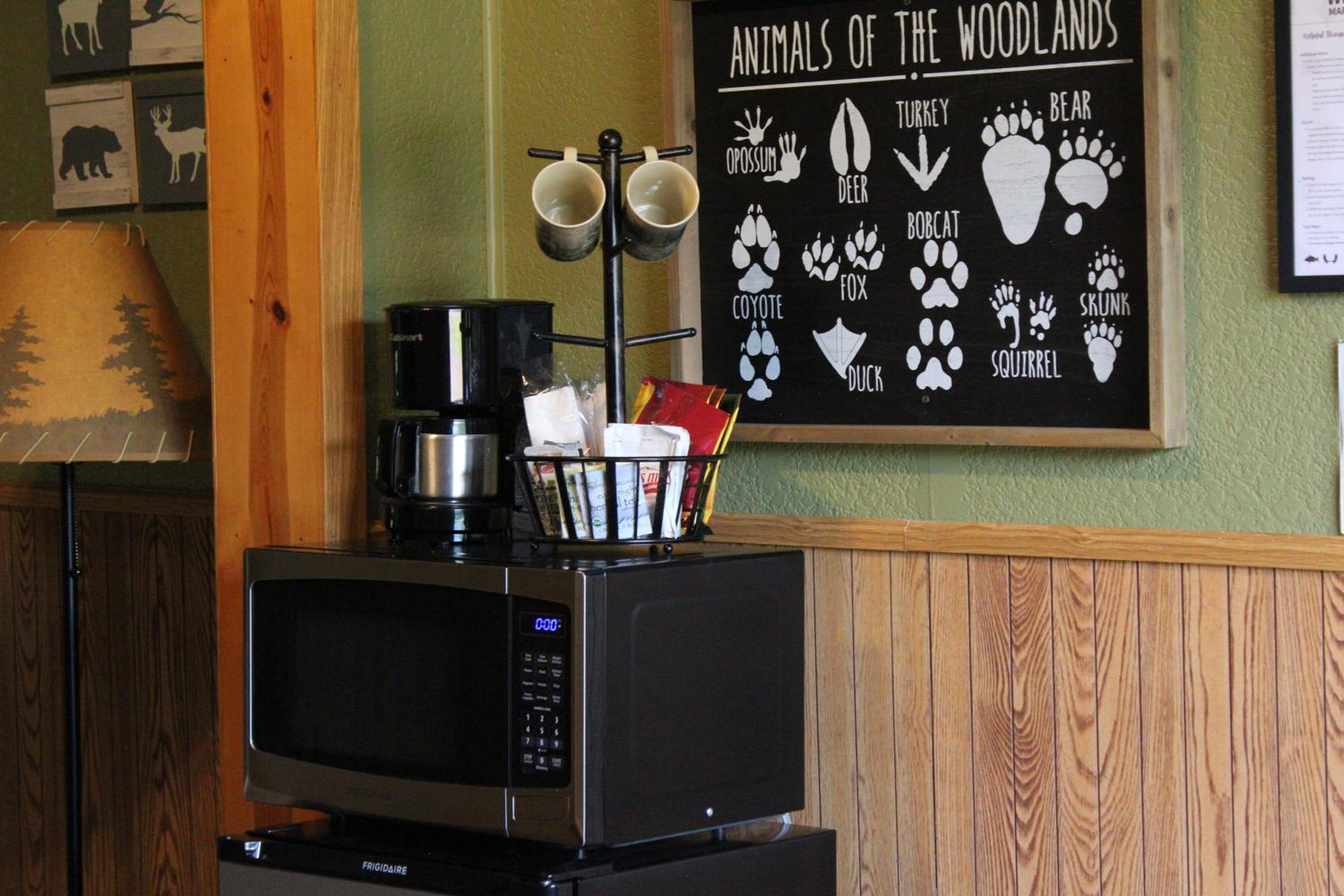 Maple Grove Lodging