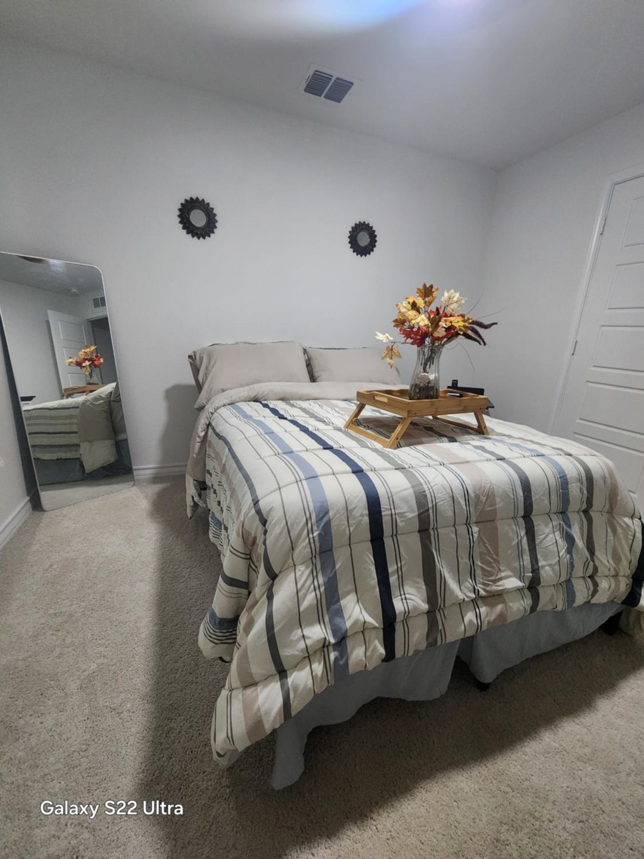 Private Cozy Rooms and Bathroom in Home near Seaworld Riverwalk and AFB