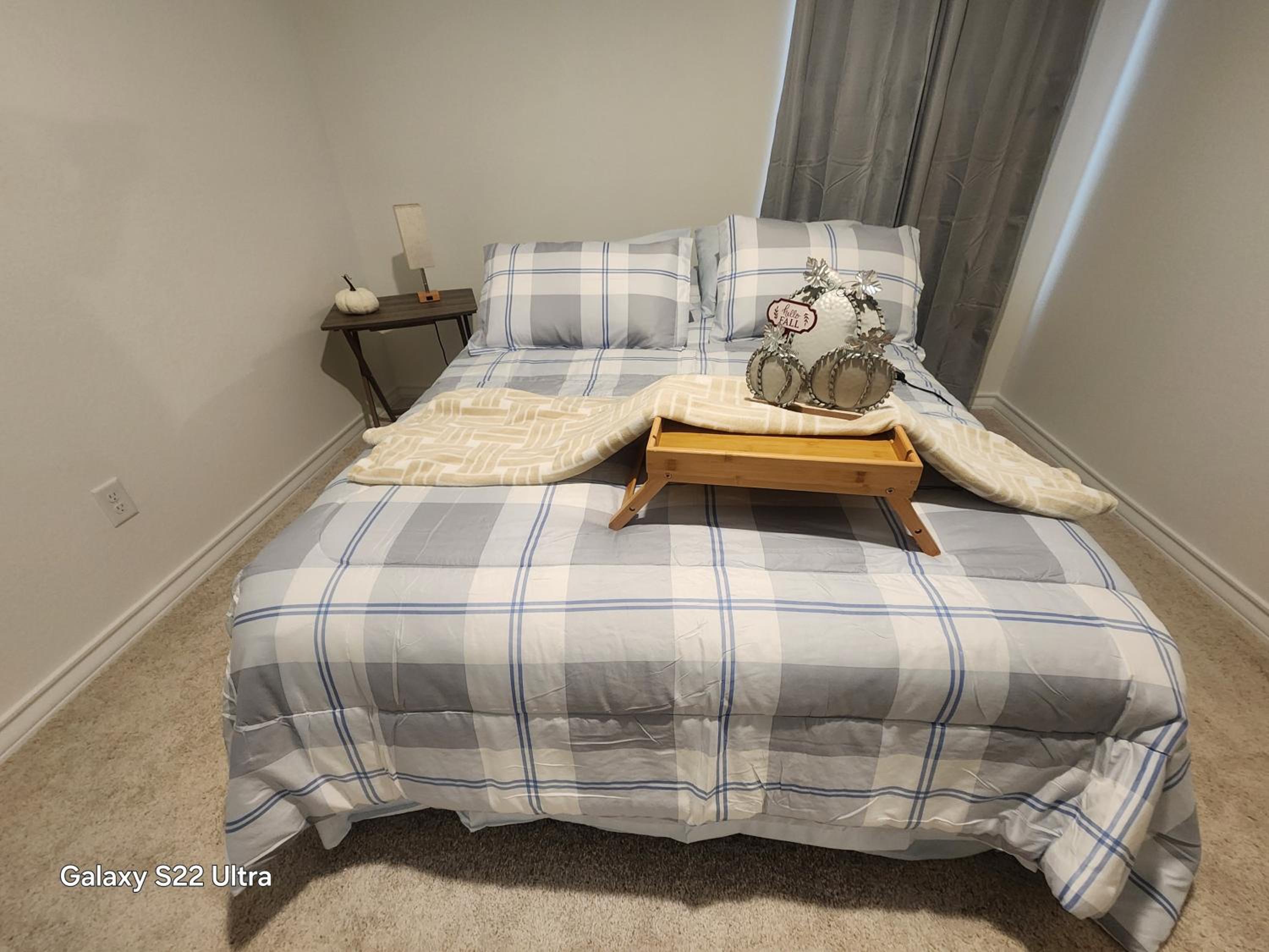 Private Cozy Rooms and Bathroom in Home near Seaworld Riverwalk and AFB