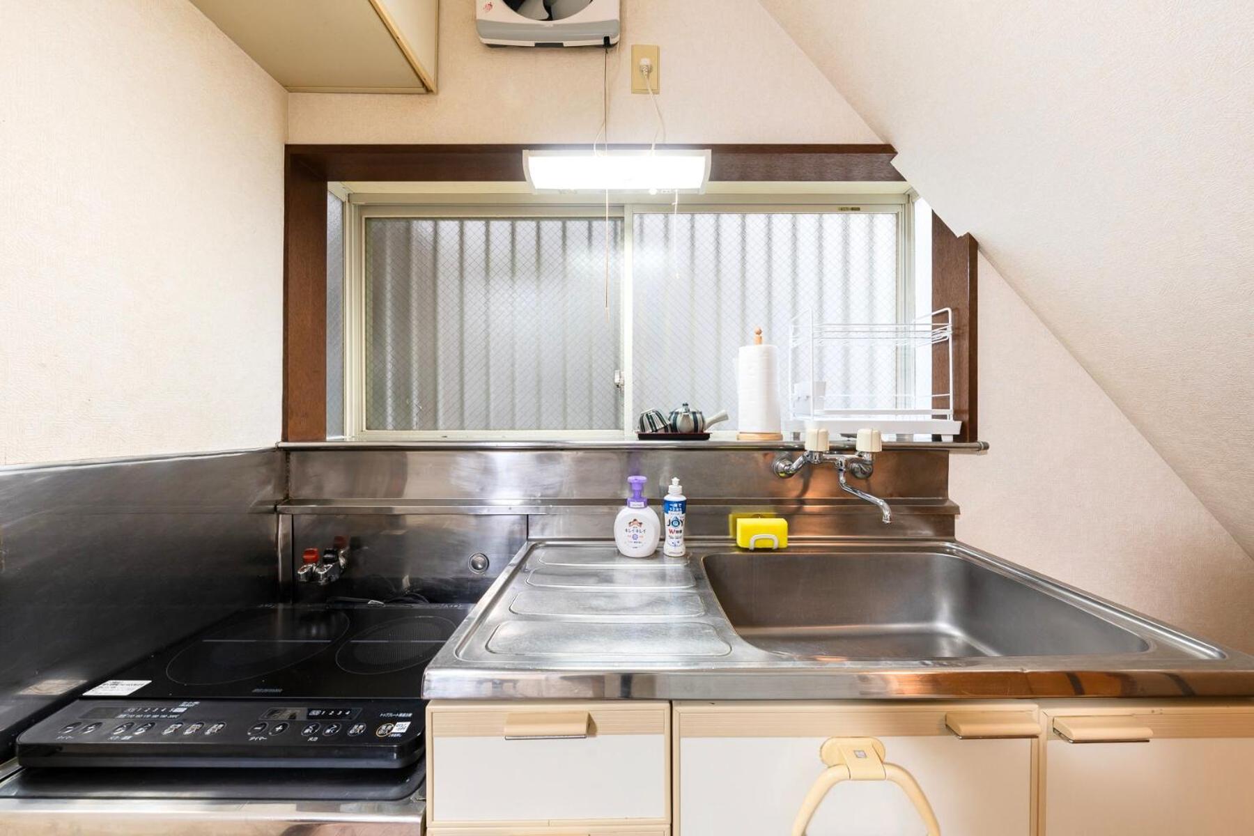 4-chome House Senju 1F - Cozy Japanese-Style Apartment, 8 min to Kita-Senju