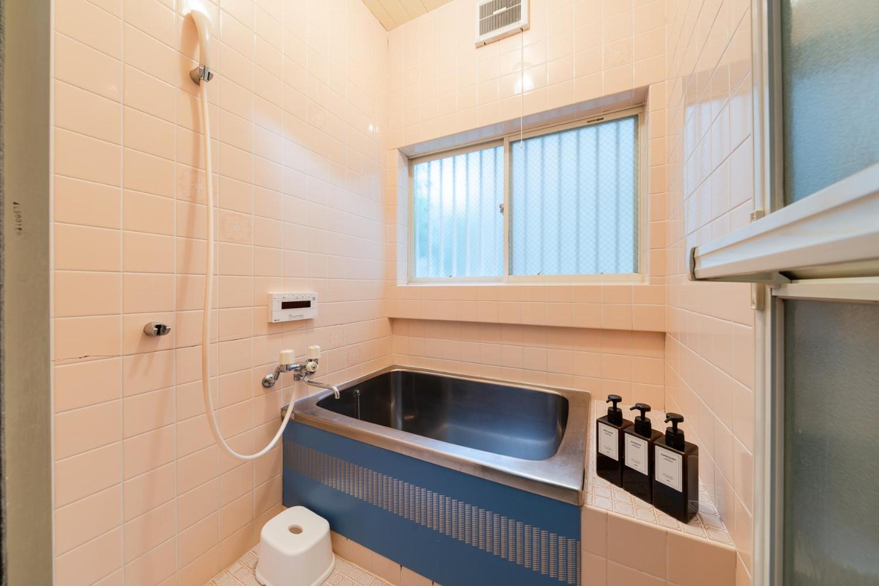 4-chome House Senju 1F - Cozy Japanese-Style Apartment, 8 min to Kita-Senju