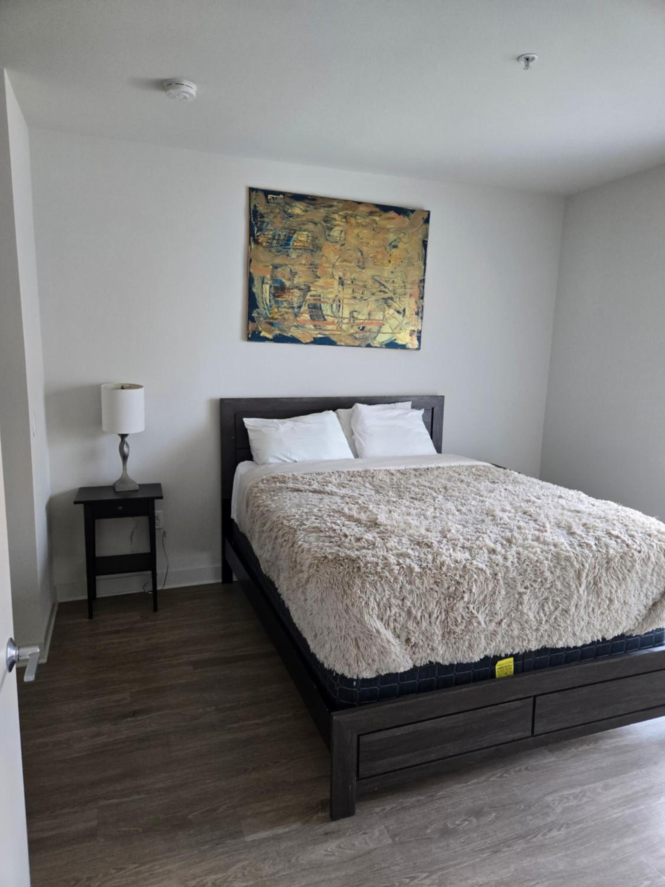 Downtown 2 bedroom apartment