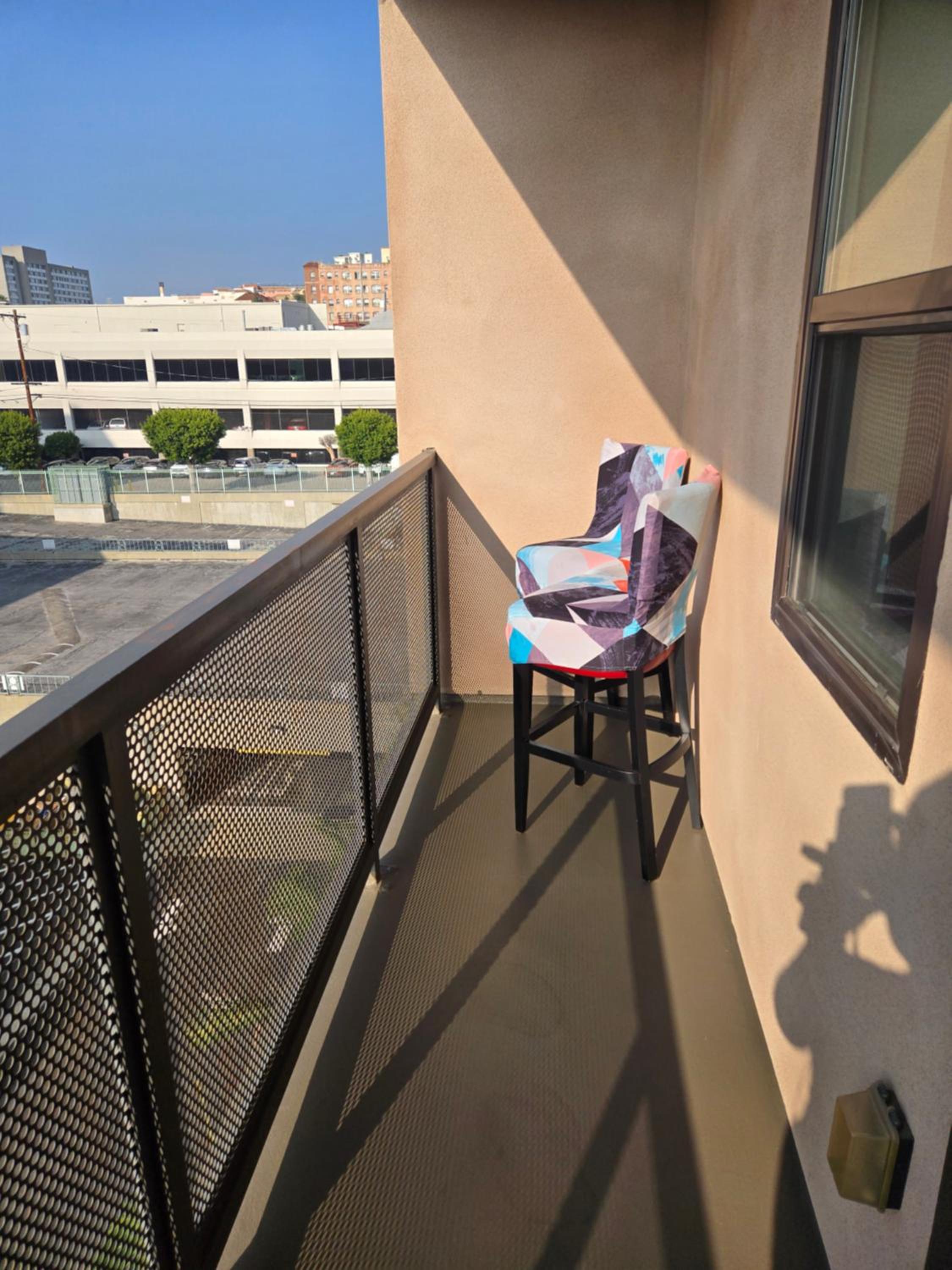 Downtown 2 bedroom apartment