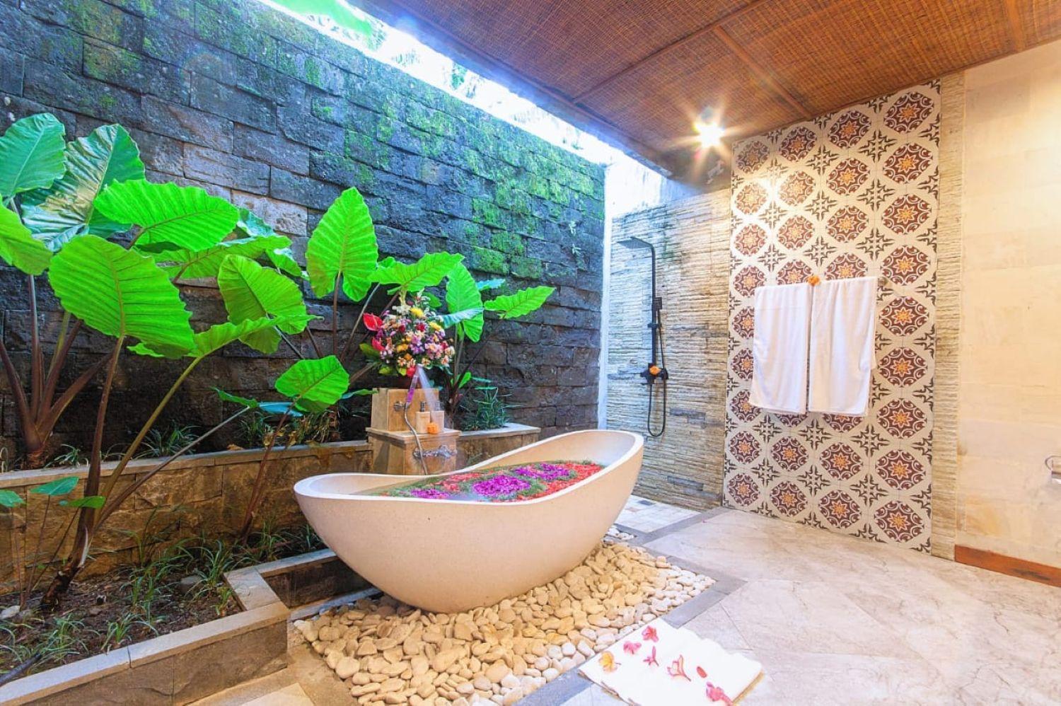 Mahanidhi serene villa ubud
