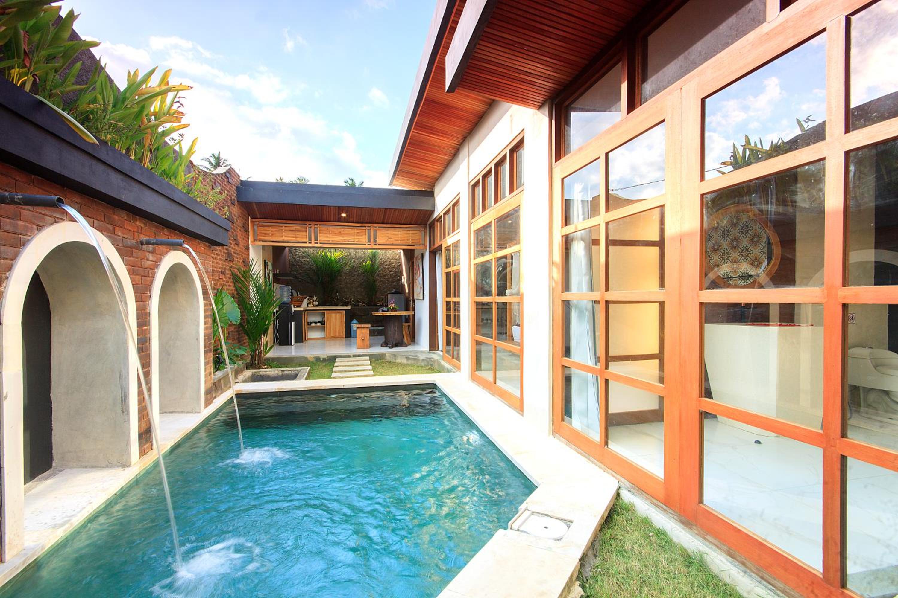 Mahanidhi serene villa ubud