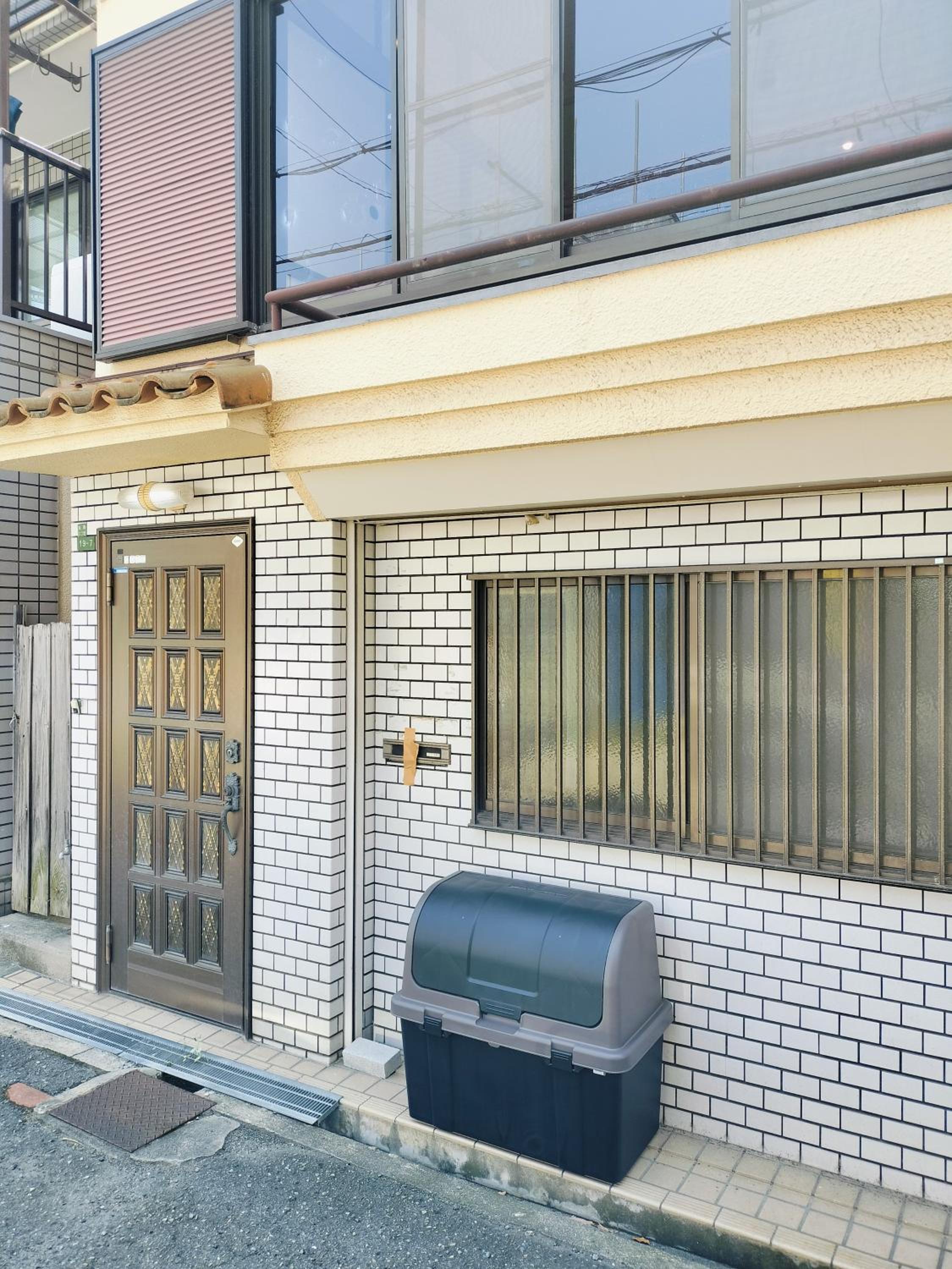 Family Home Osaka Awaji Guest House