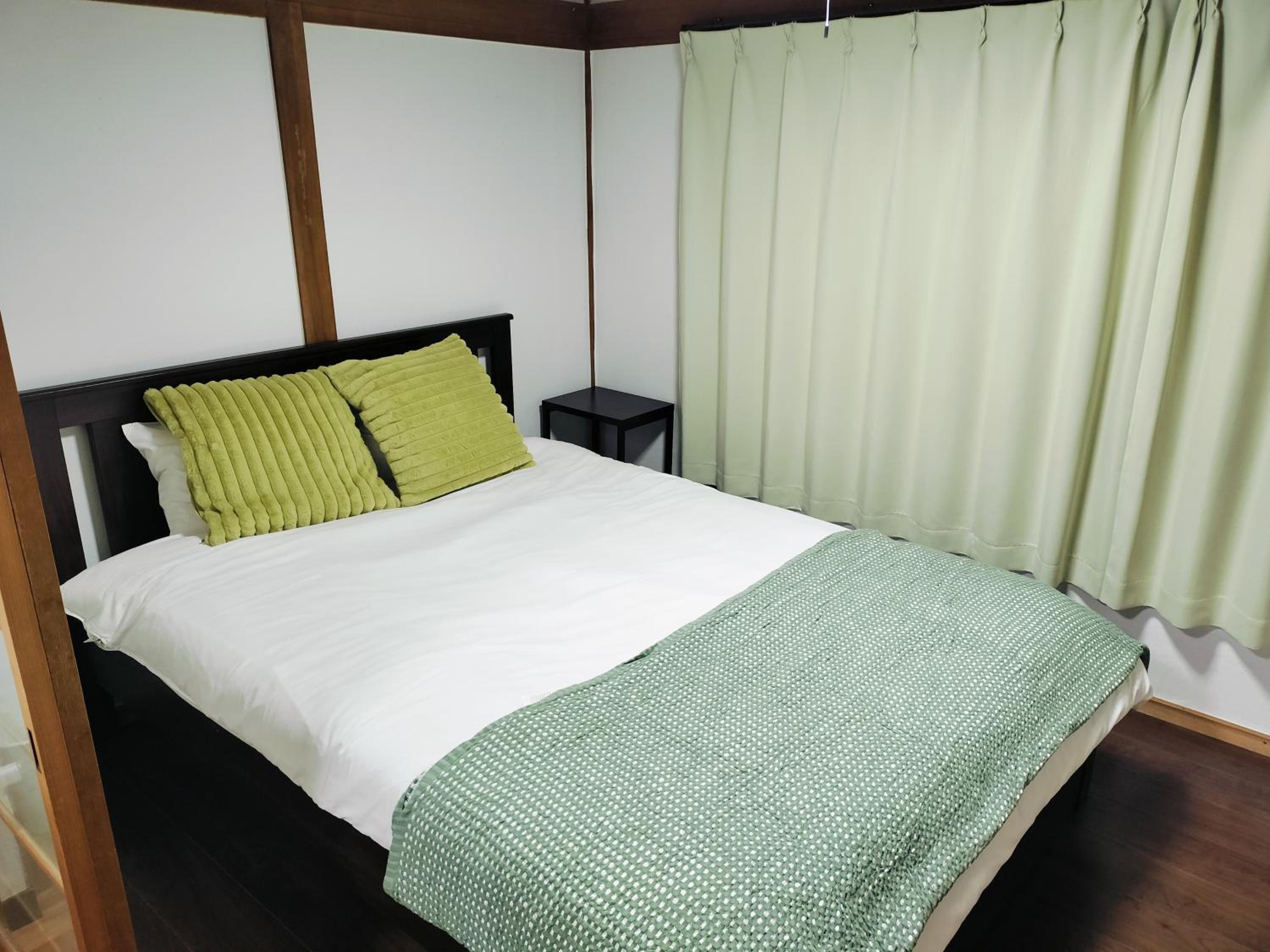 Family Home Osaka Awaji Guest House