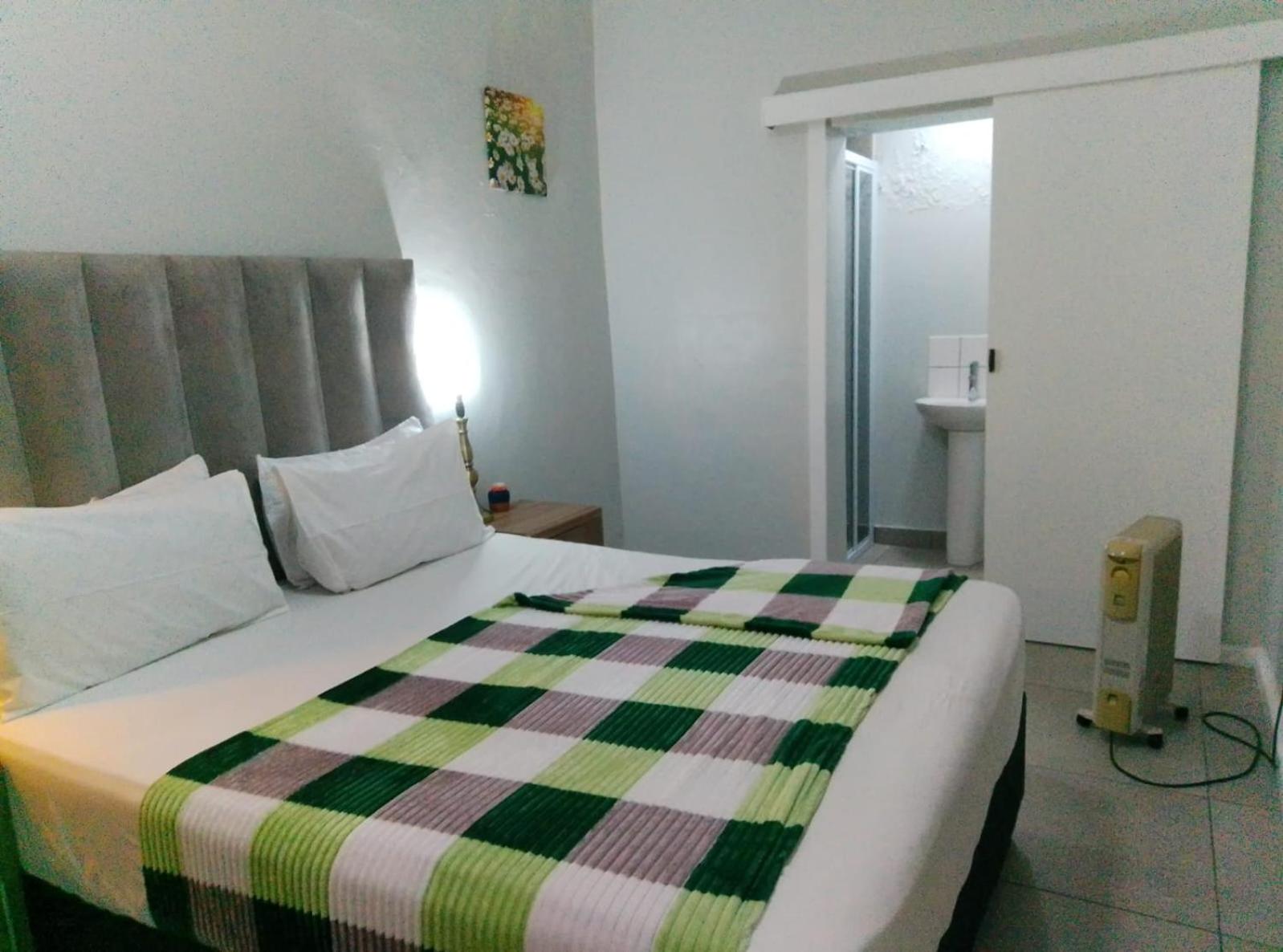 Neo & Ruks Guest Houses Boston Belleville