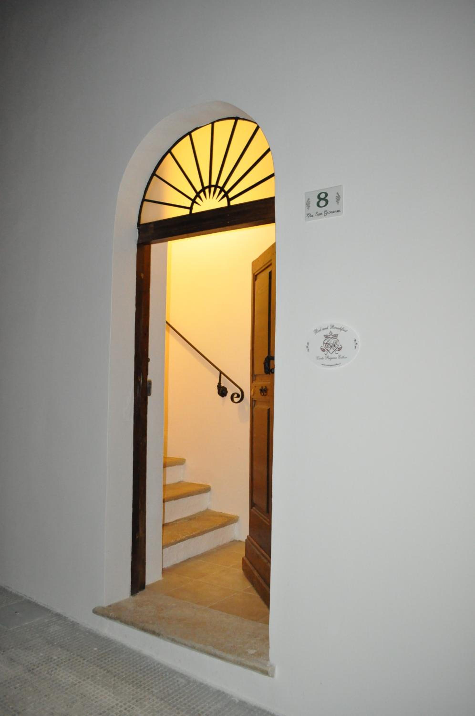 Photo 51